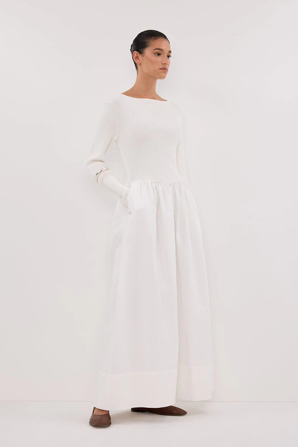 ABIGAIL WHITE HYBRID LONG SLEEVE MIDI DRESS - Image 3