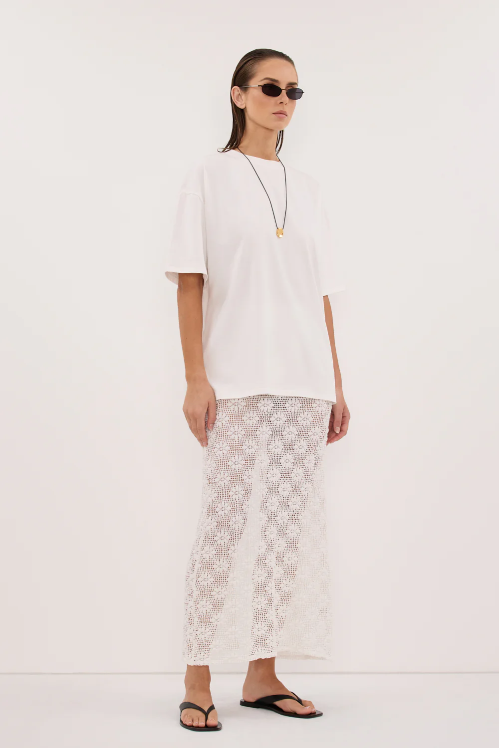 AGNES WHITE CROCHET COLUMN MIDI SKIRT - Image 3
