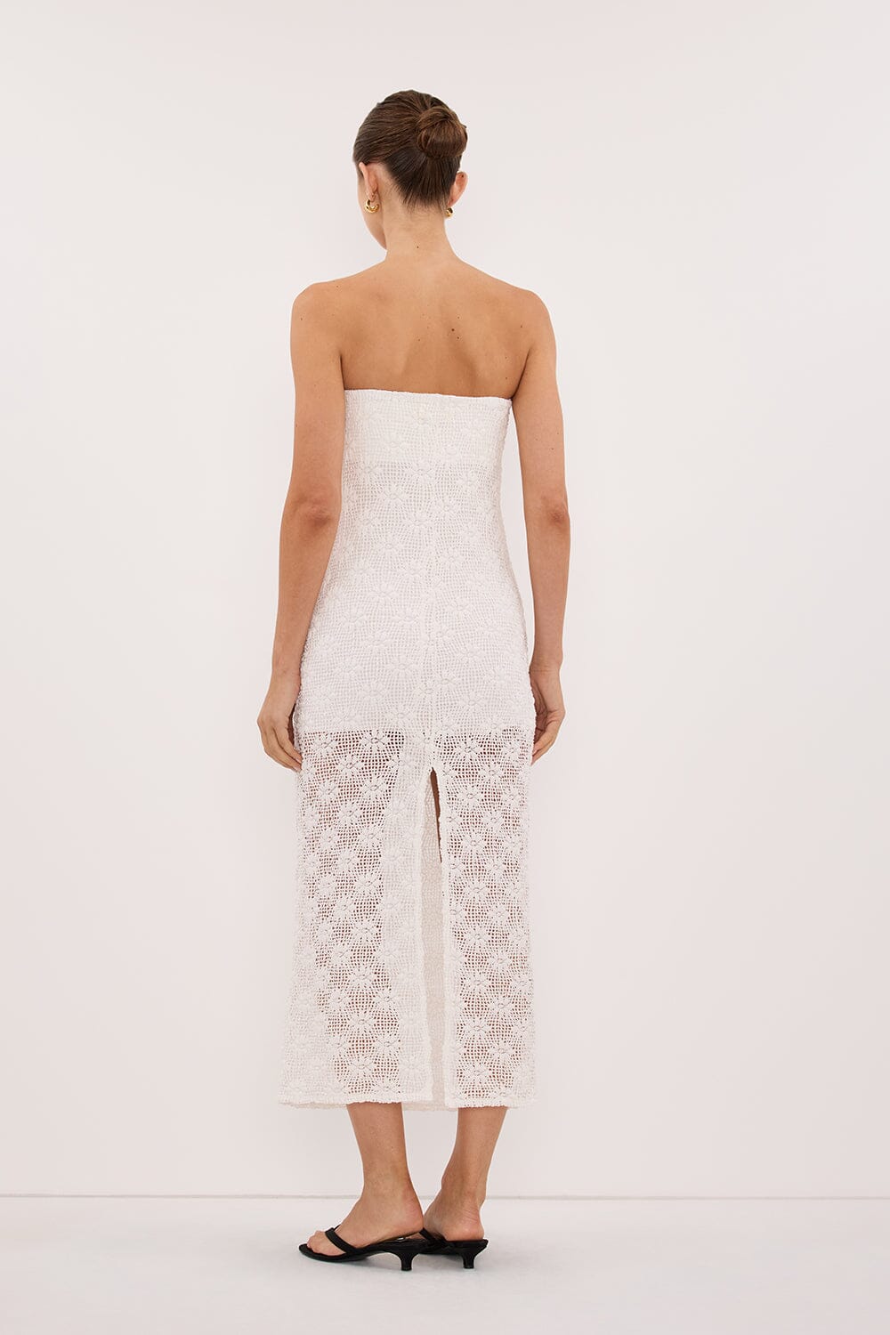 AGNES WHITE STRAPLESS CROCHET MAXI DRESS - Image 4