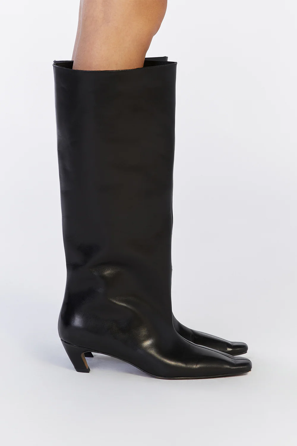 ALIAS MAE CRAWFORD BLACK BOOT - Image 2