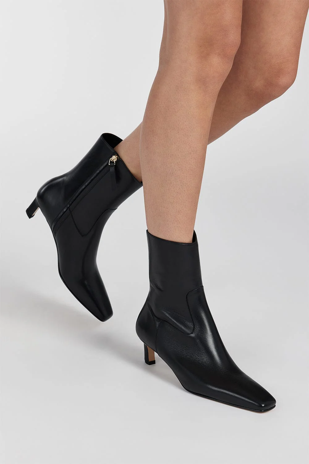 ALOHAS NASH BLACK LEATHER BOOTS - Image 3