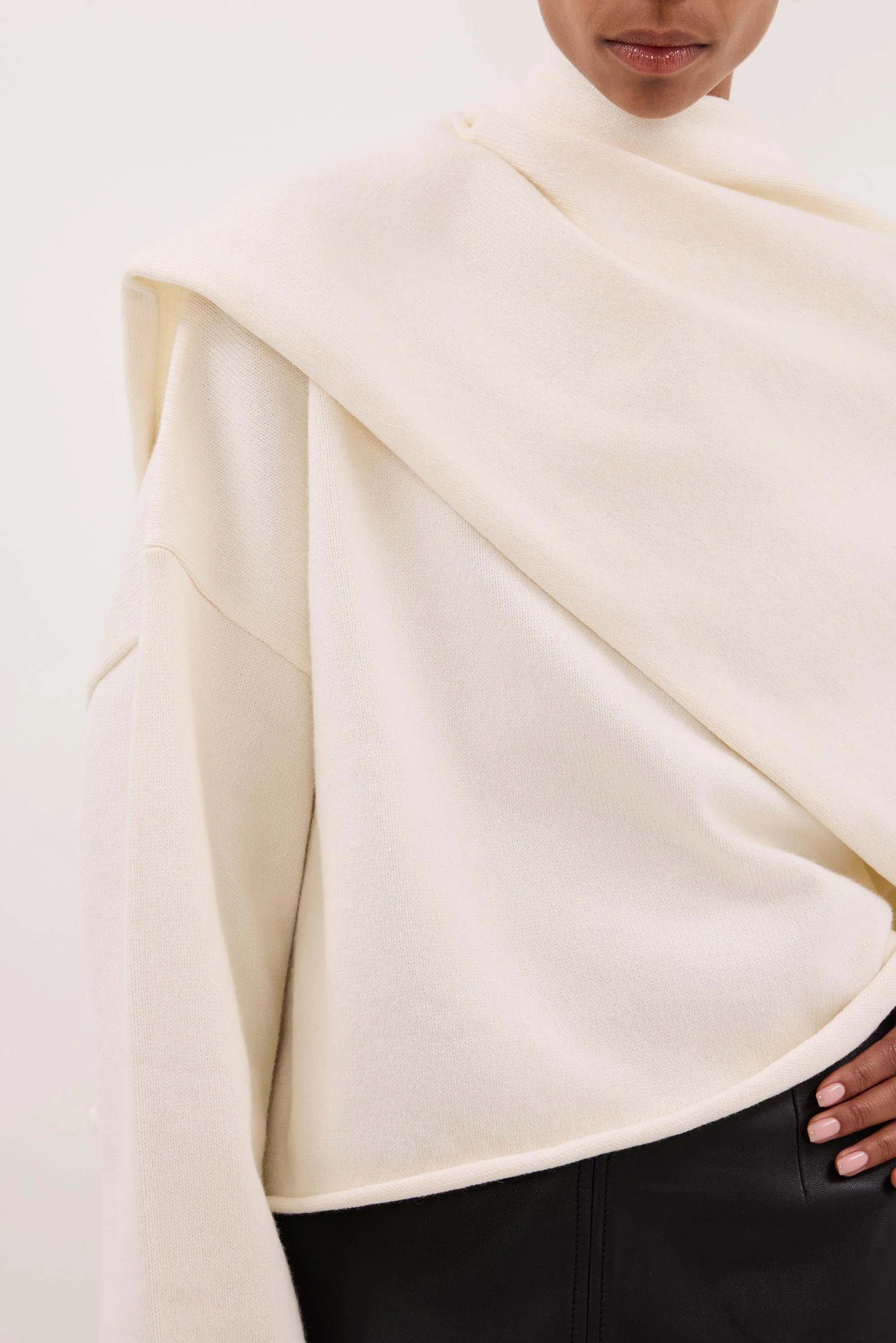 ANDIE IVORY SCARF KNIT JUMPER - Image 5