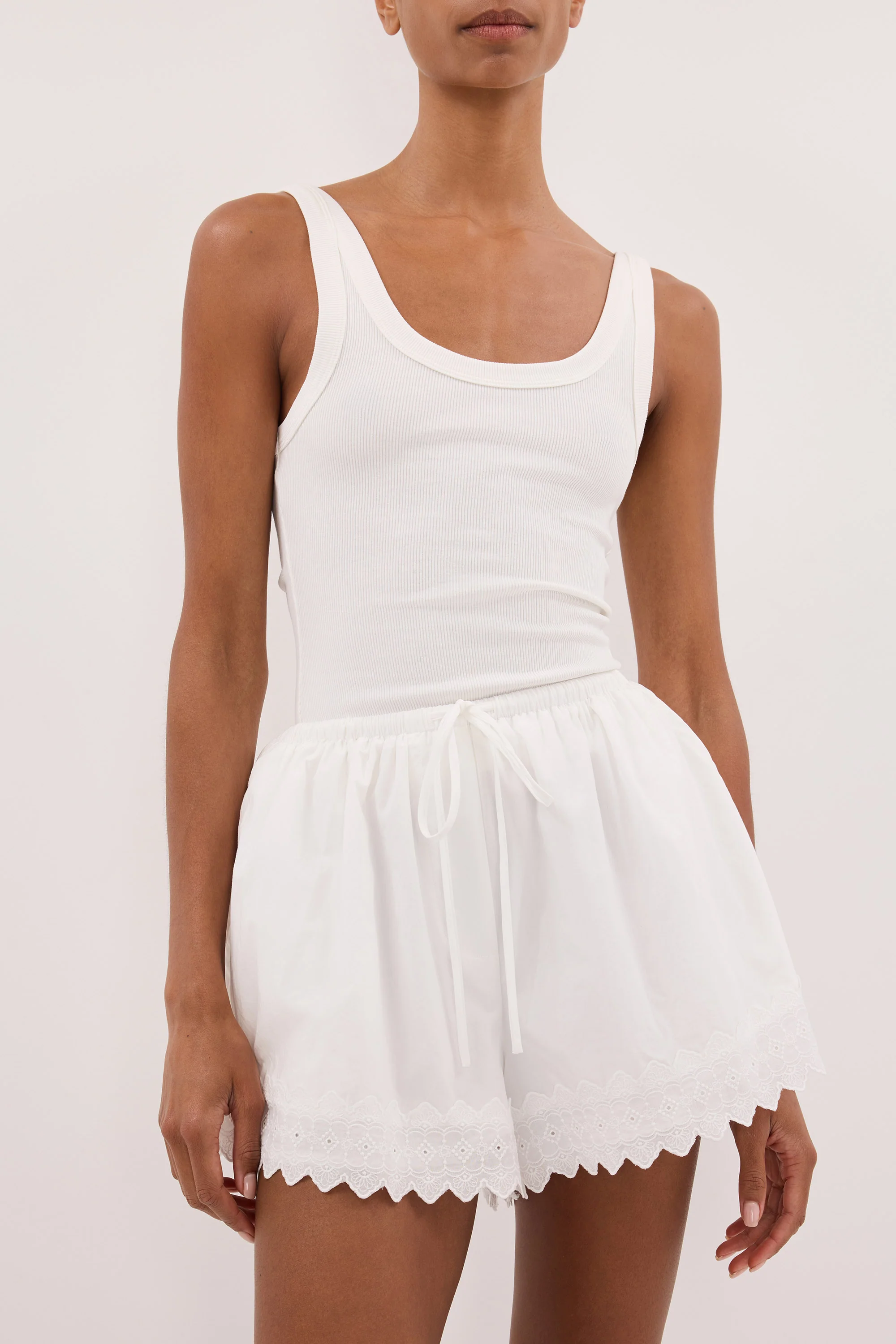 ANNABEL WHITE SHORTS - Image 5