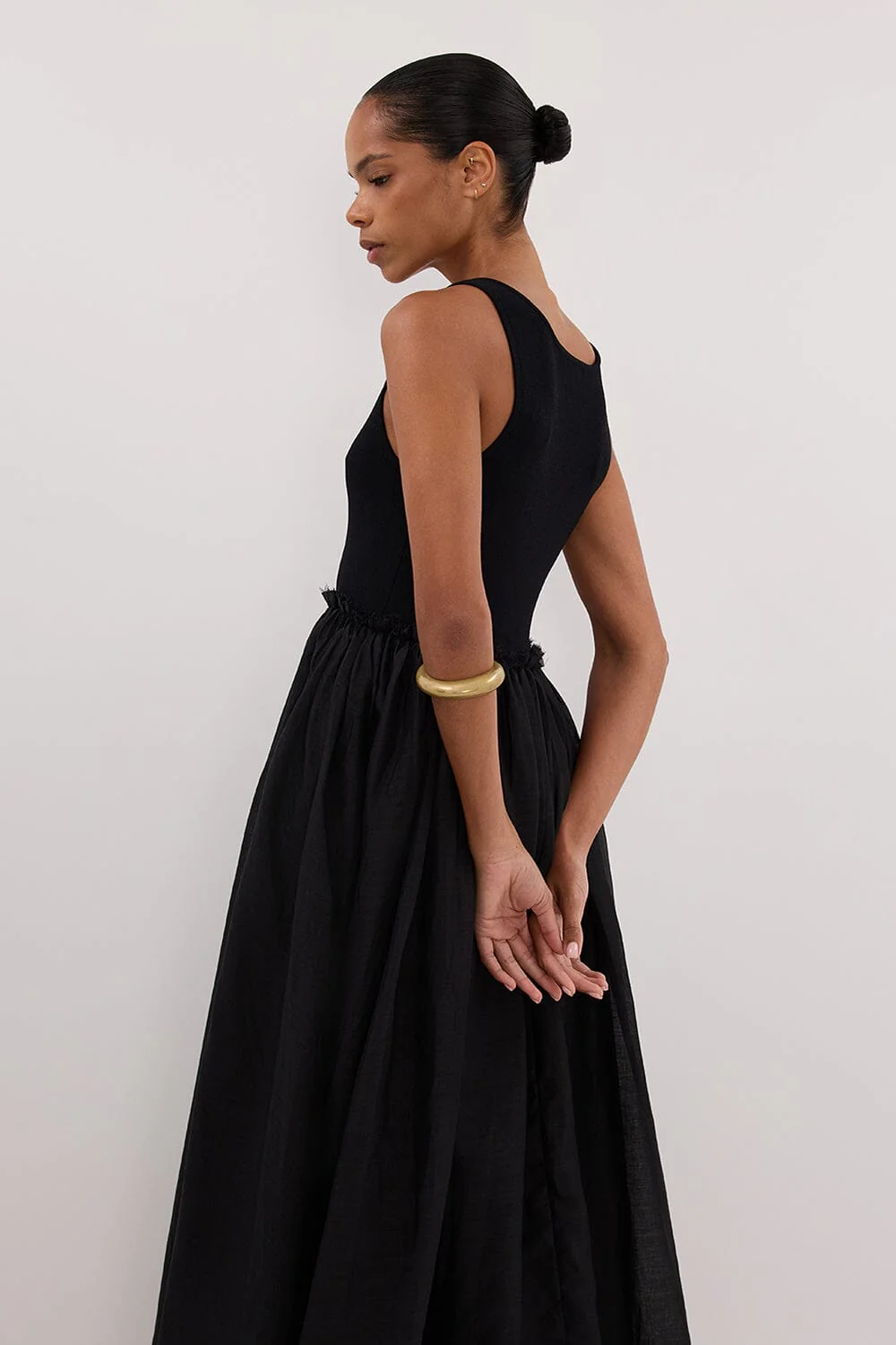 APRIL BLACK HYBRID KNIT MIDI DRESS - Image 7