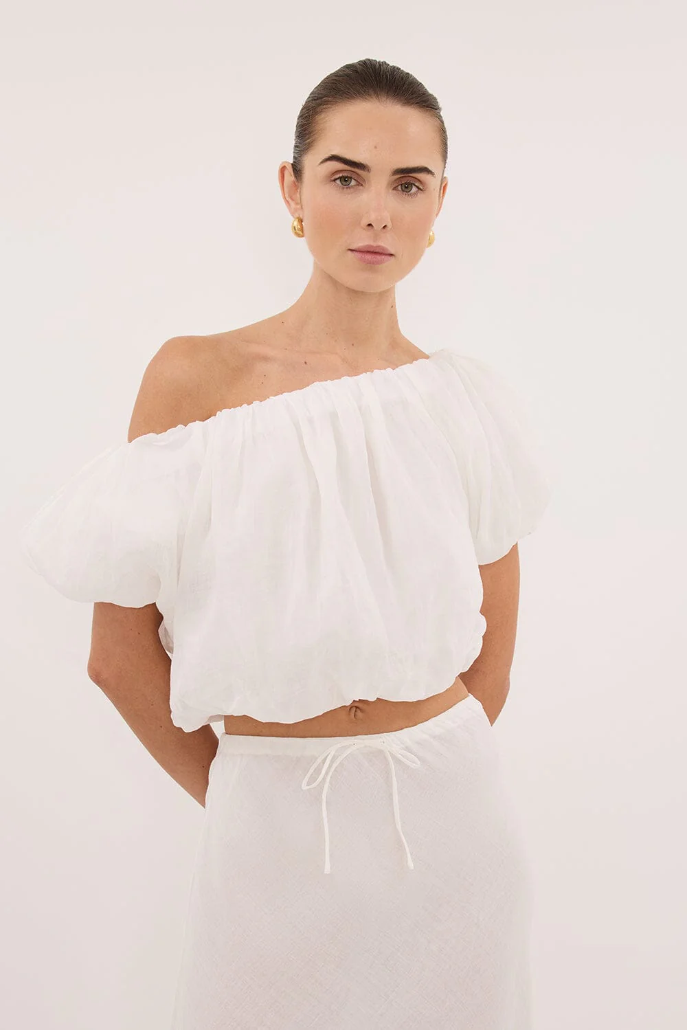 ARLO WHITE RAMIE OFF SHOULDER BUBBLE TOP - Image 2
