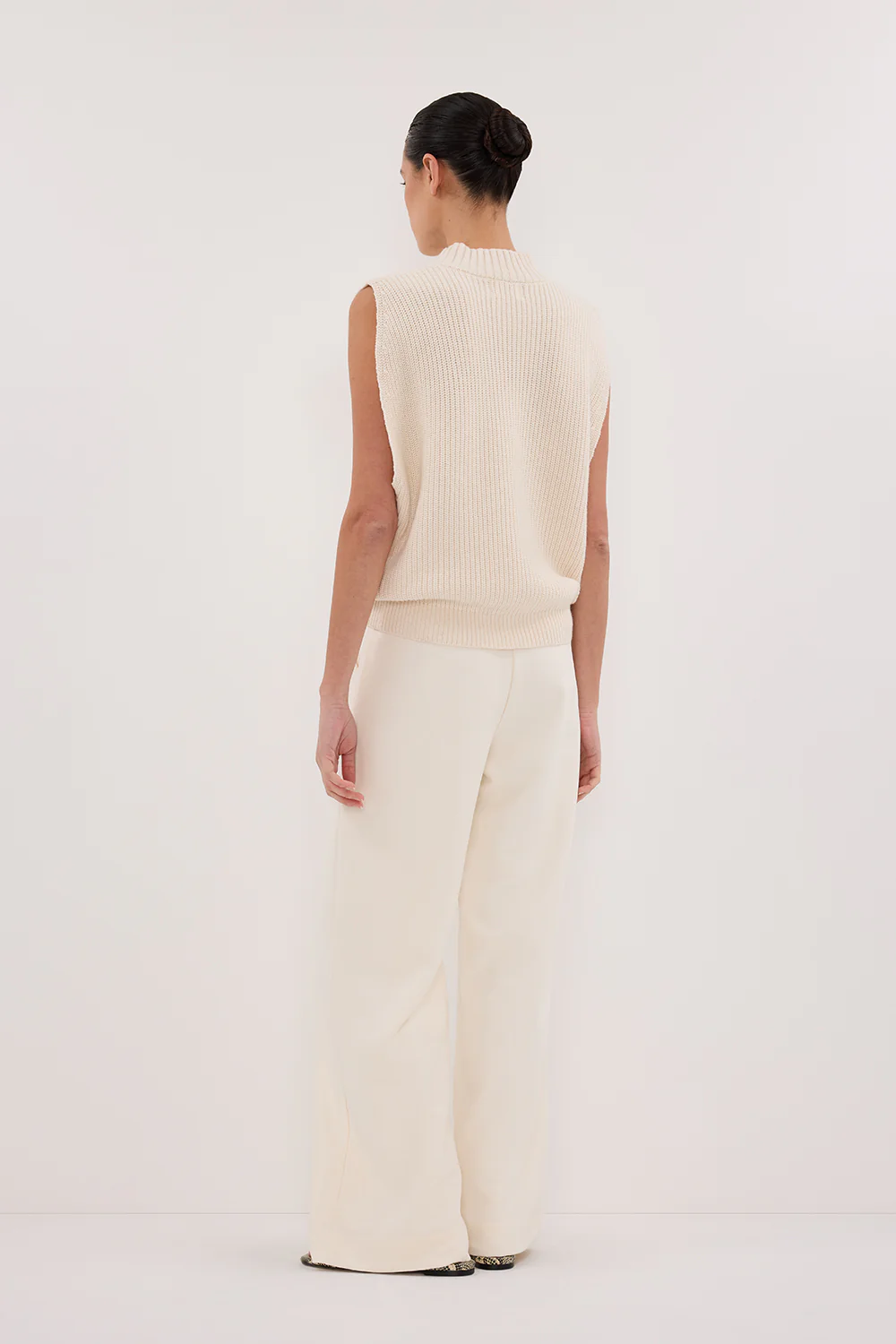 ARO CREAM KNIT TOP - Image 4