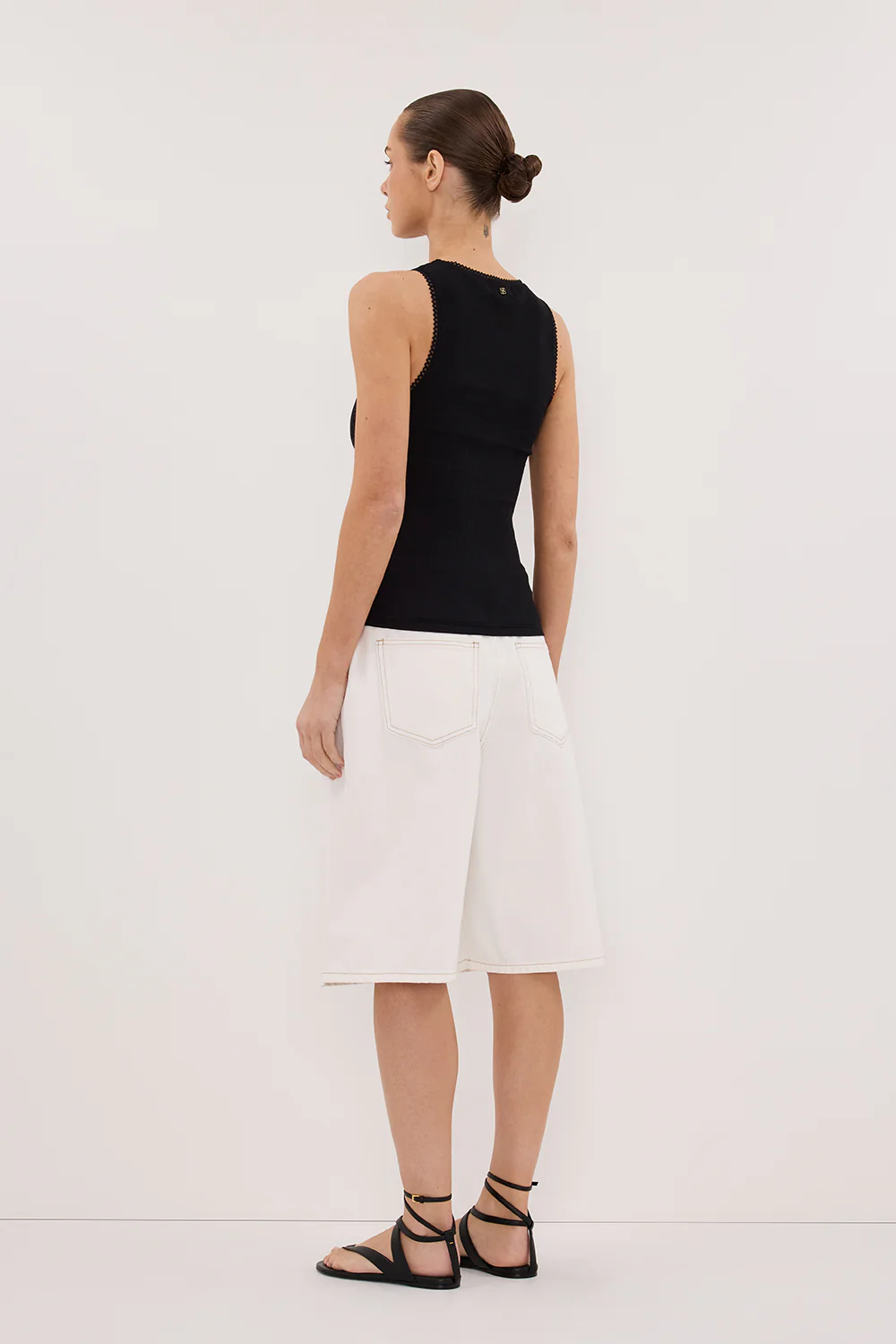 CHARLIZE BLACK SLEEVELESS KNIT TANK - Image 4