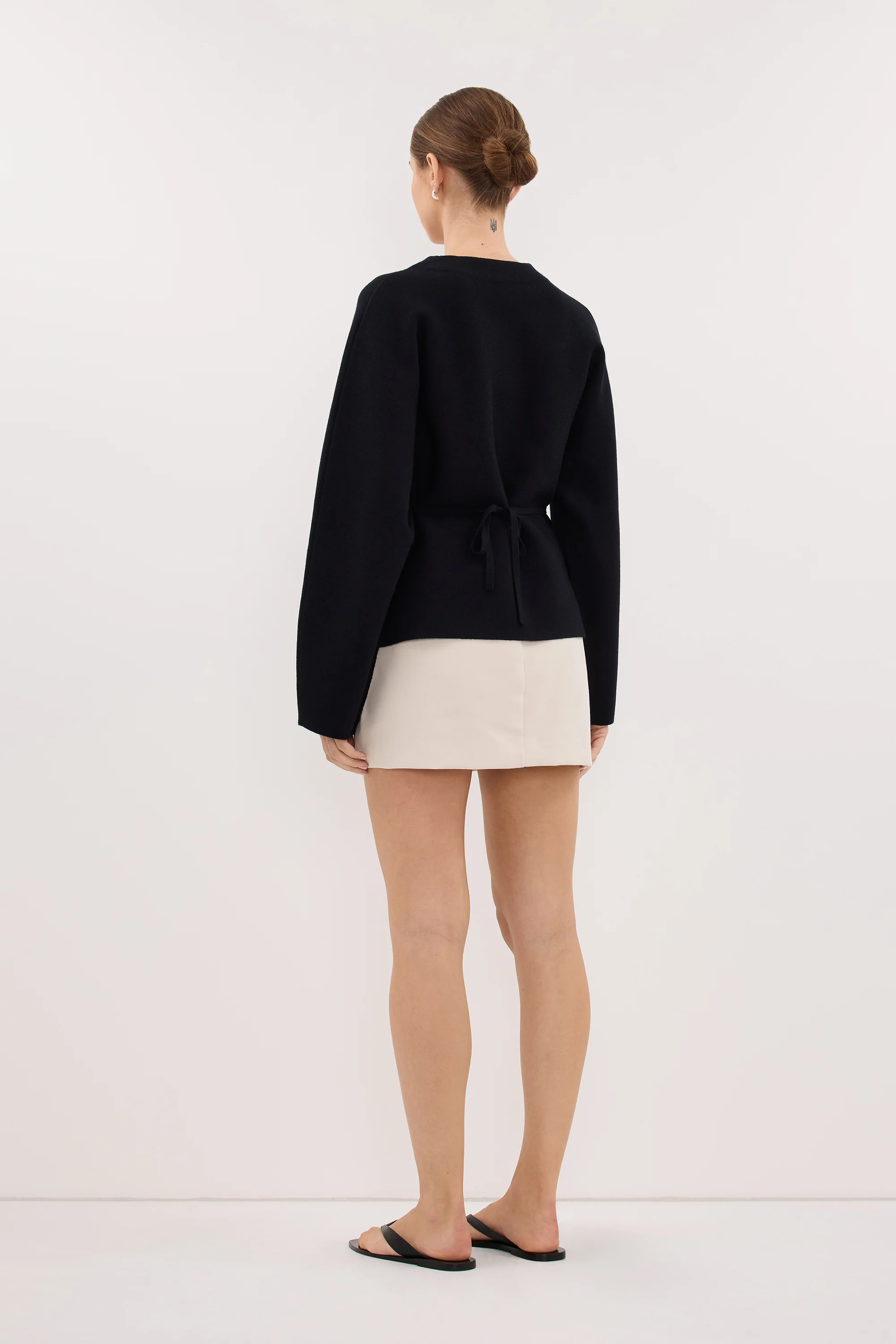 CHELSEA BONE TAILORED SKORT - Image 4