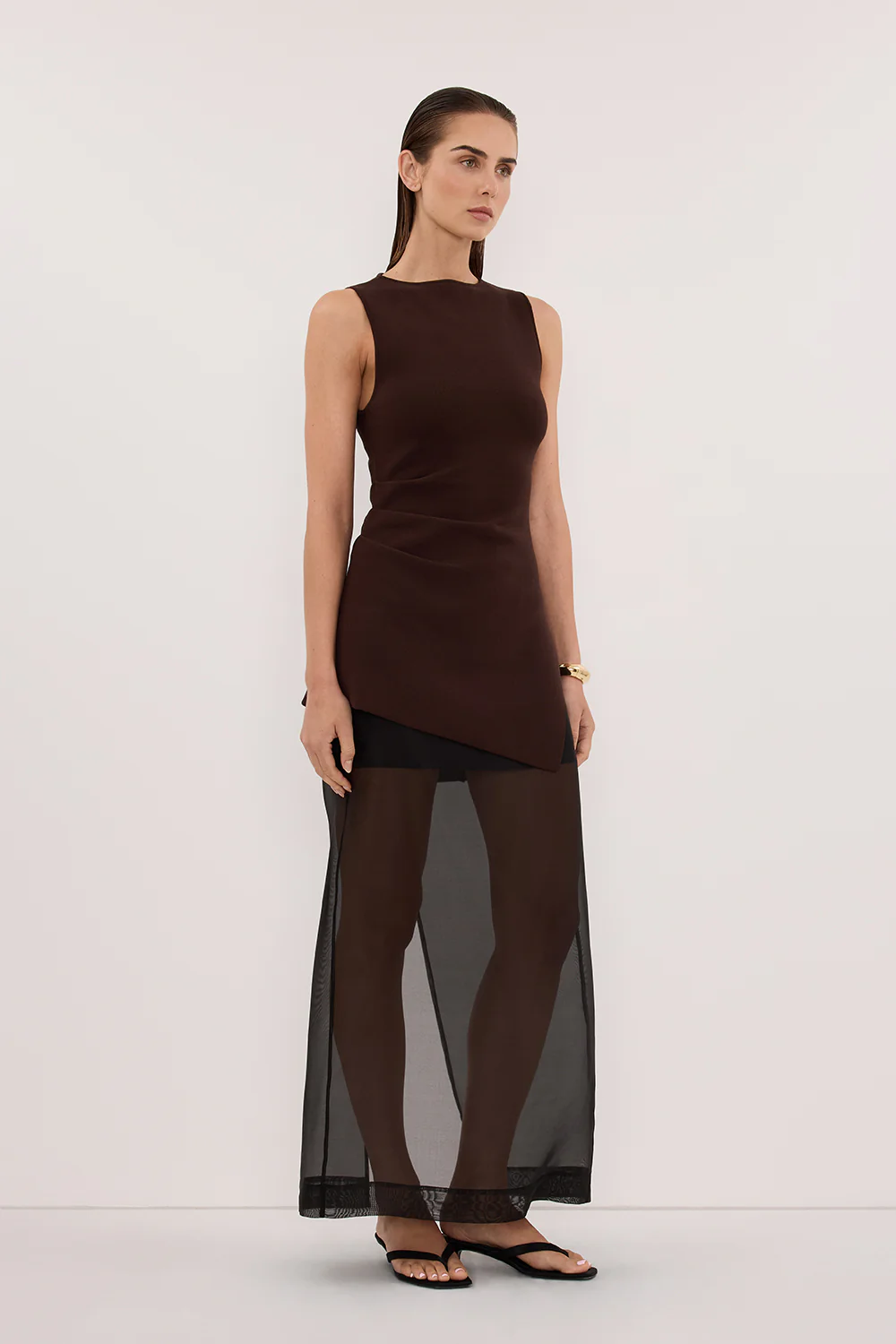 CLEO CHOC SLEEVELESS LONGLINE KNIT TOP - Image 3