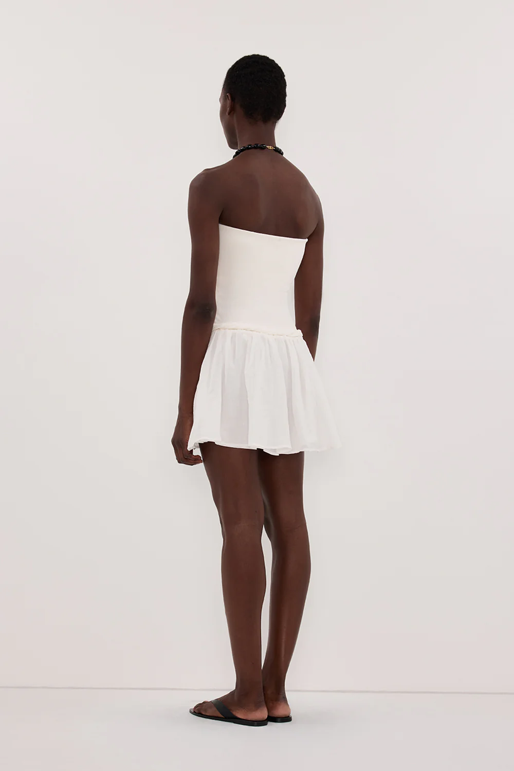 COCO WHITE STRAPLESS HYBRID MINI DRESS - Image 4