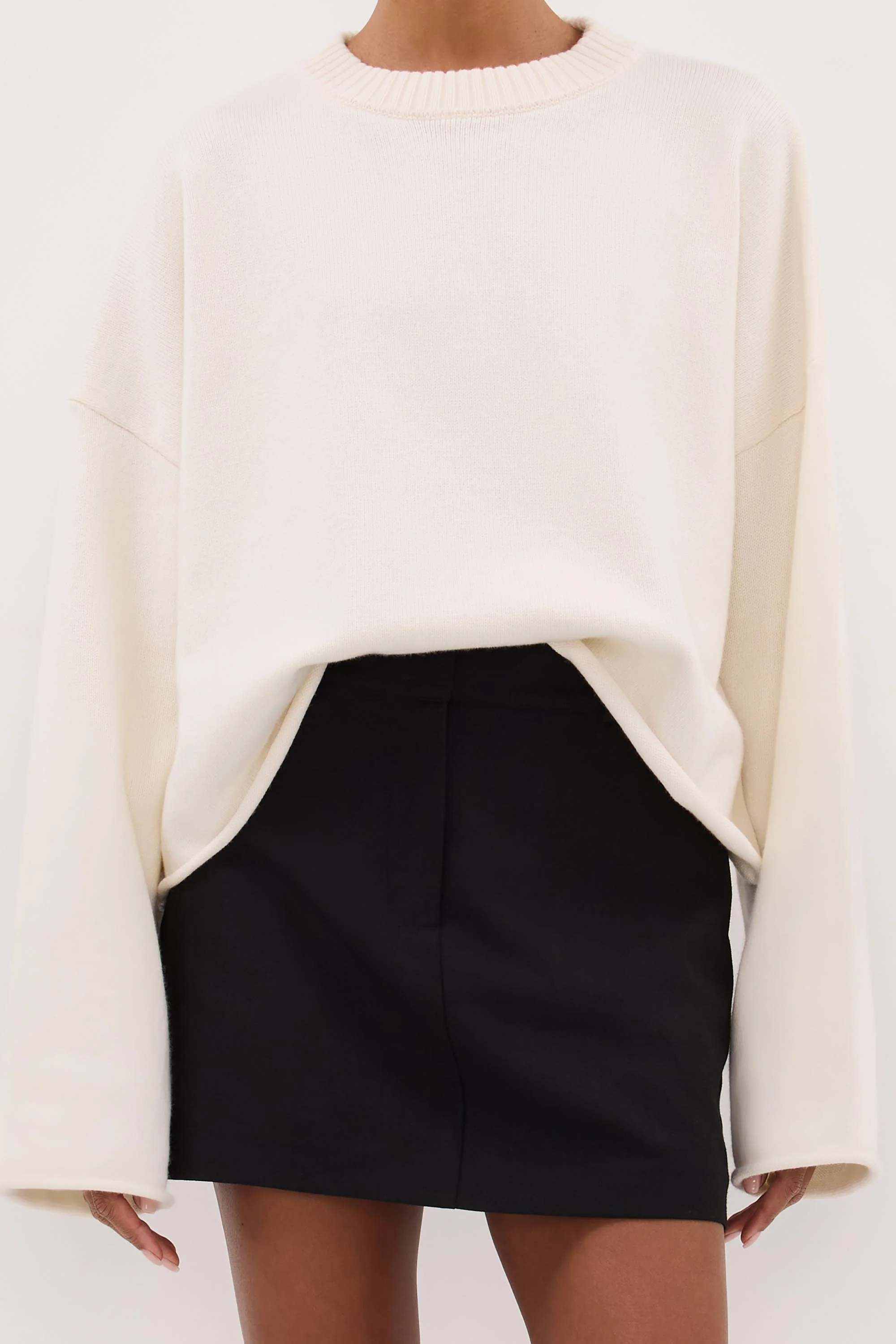 CYRUS BLACK FLY FRONT SKORT - Image 5