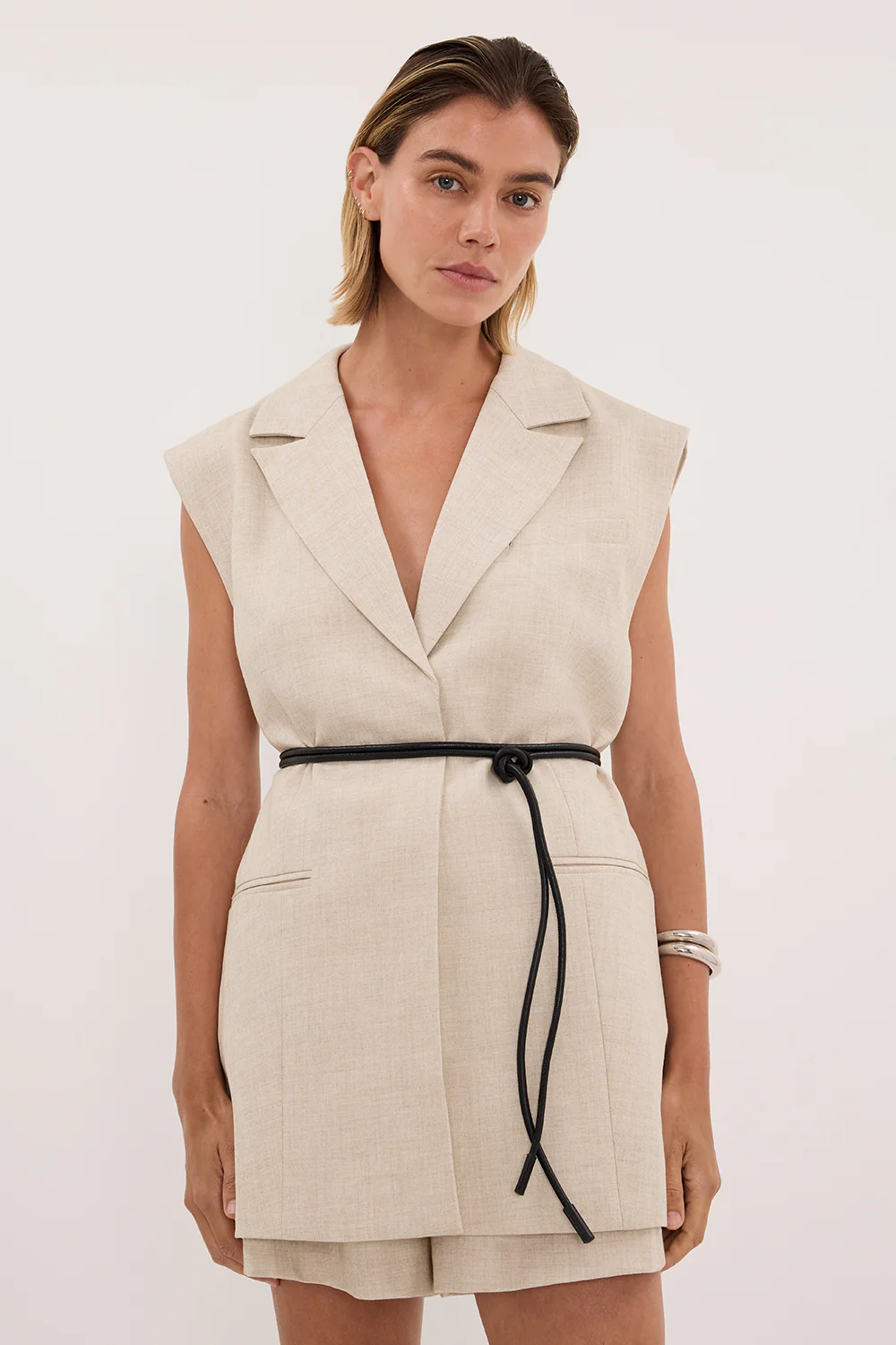 CYRUS NATURAL SLEEVELESS WRAP VEST - Image 3