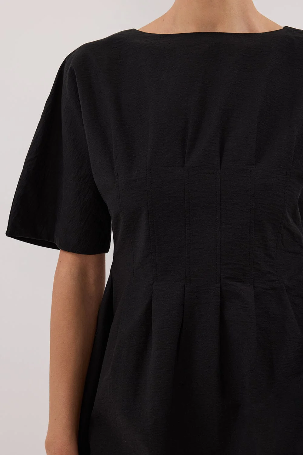 DAPHNE BLACK SLEEVED MINI DRESS - Image 5