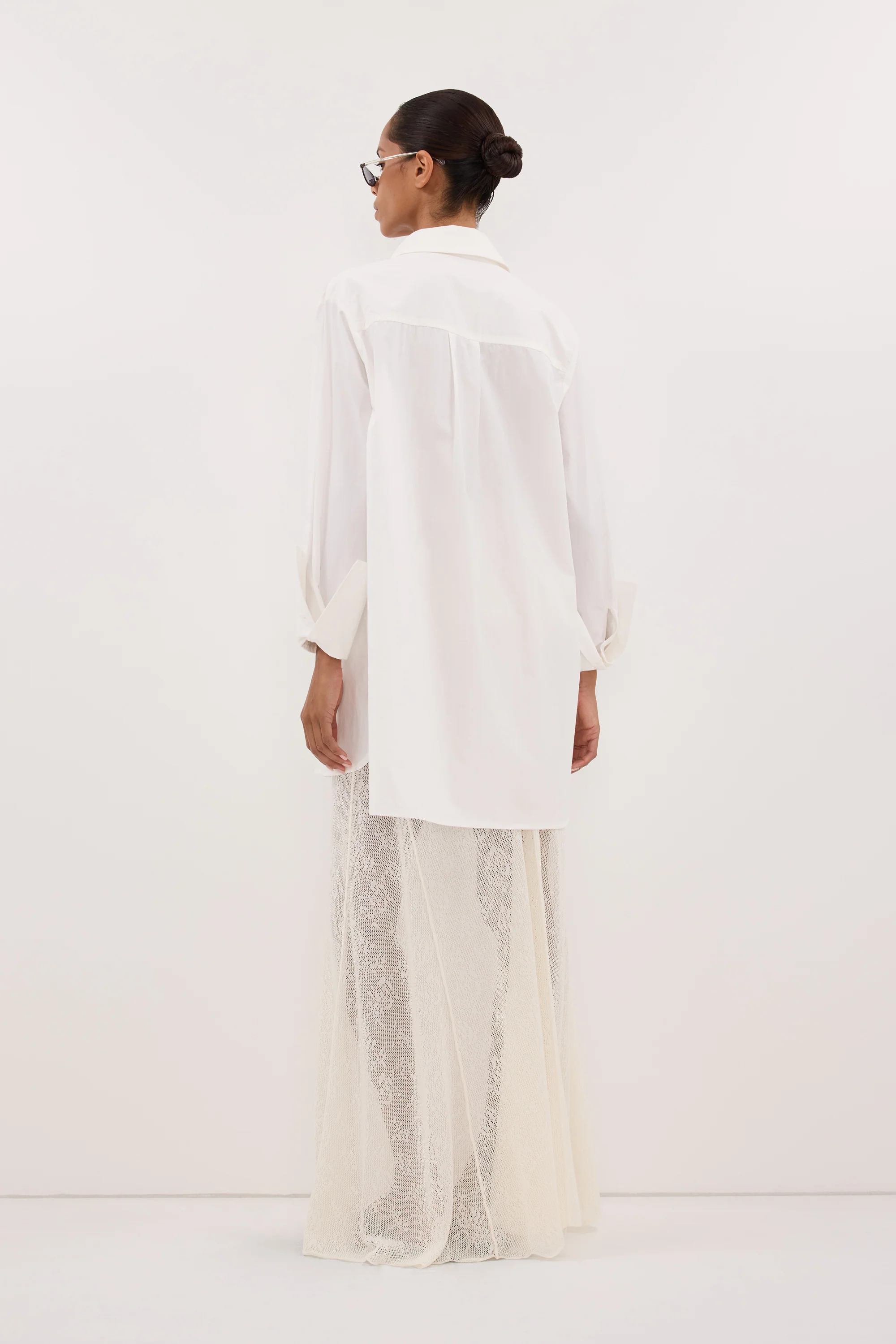 DELIA OFF WHITE LACE MAXI SKIRT - Image 4