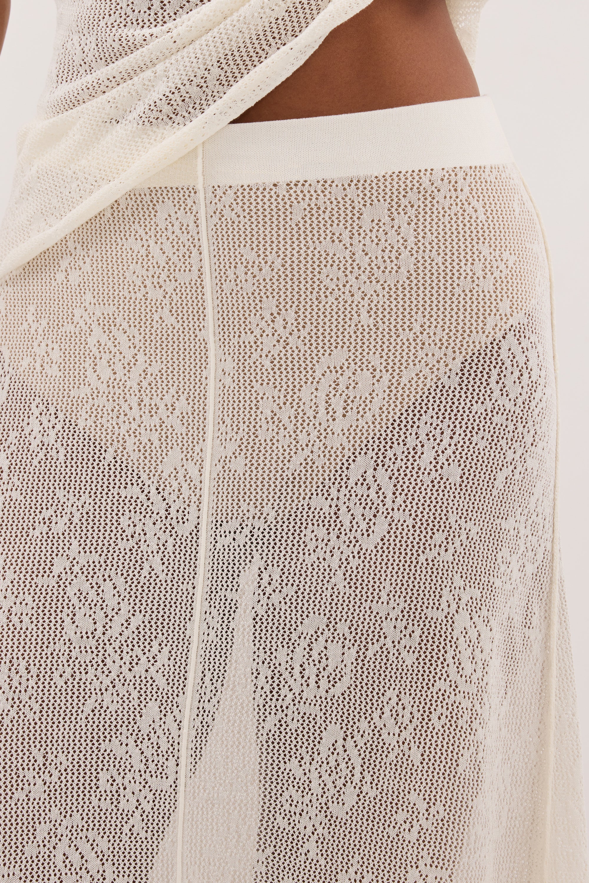 DELIA OFF WHITE LACE MAXI SKIRT - Image 5