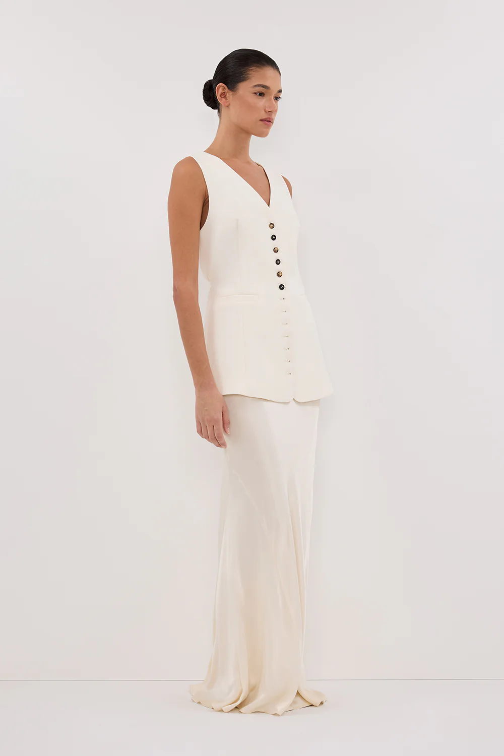 DEMI CREAM LONGLINE VEST - Image 3