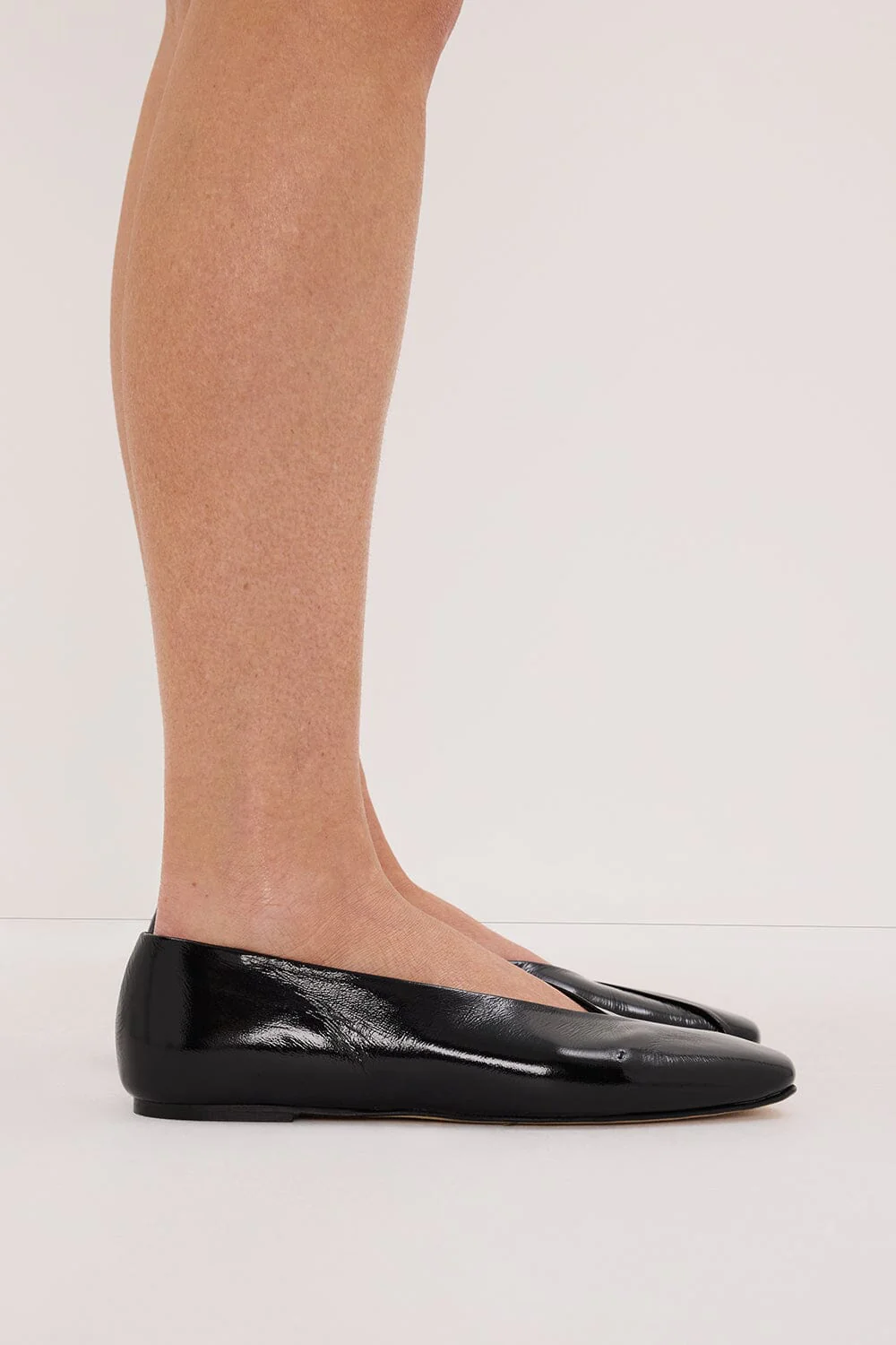 DOF STUDIOS CAMILLE BLACK GLOSSY BALLET FLAT - Image 2
