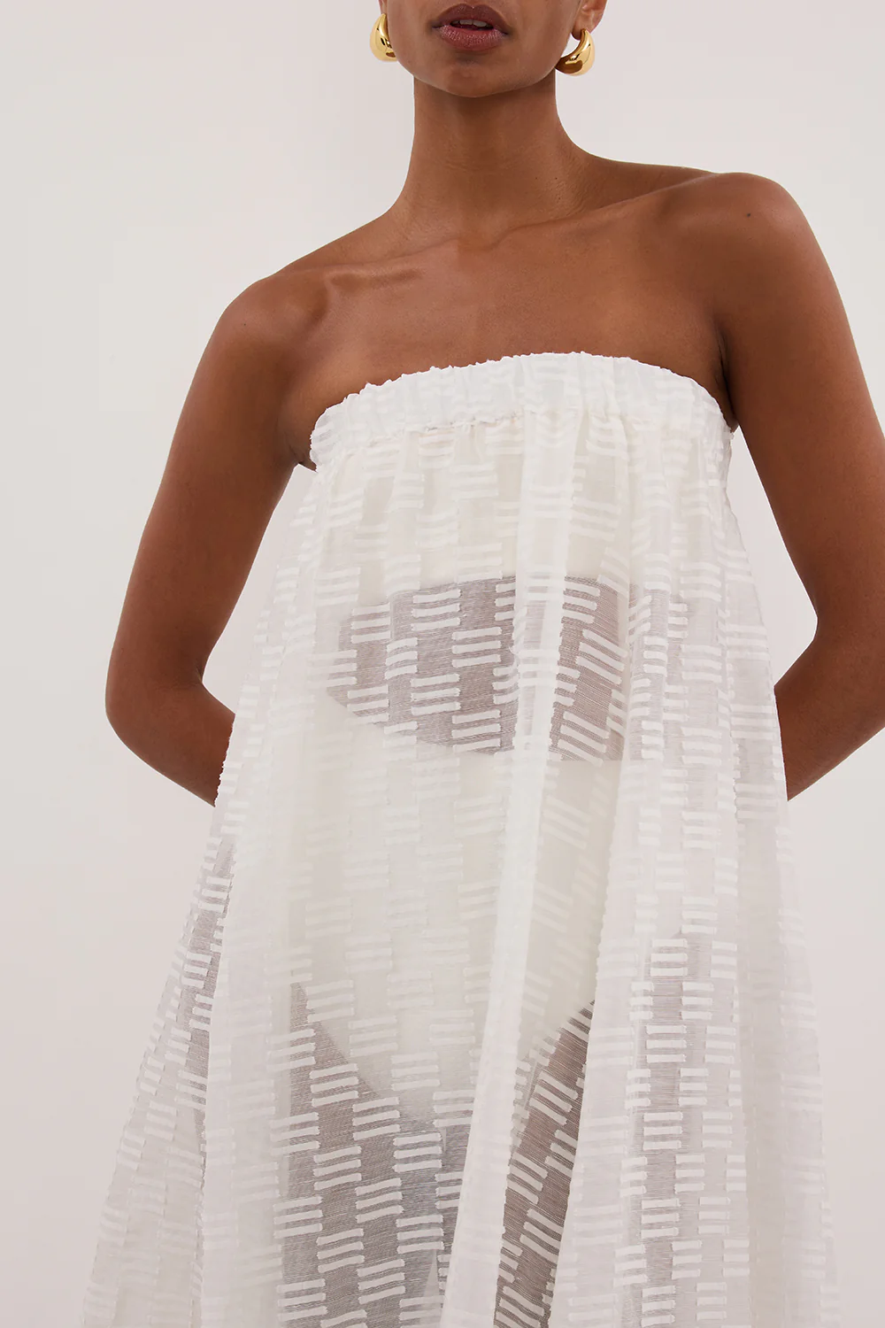 ELBA WHITE SHEER STRAPLESS MIDI DRESS - Image 6