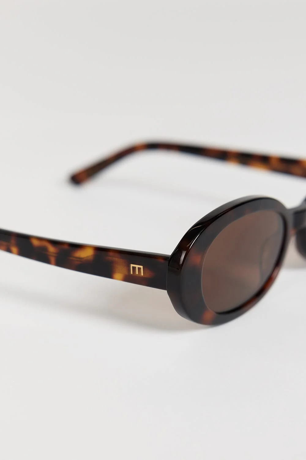 ELISA JOHNSON LYRIC LEIGH IN BROWN TORTOISE SUNGLASSES - Image 5