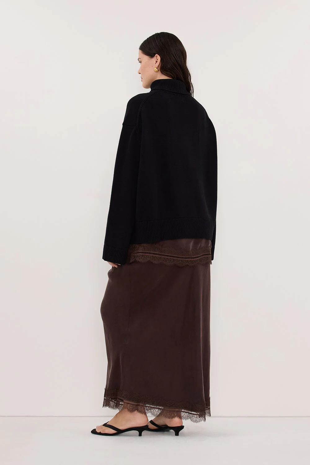 ELLA BLACK TURNBACK NECK KNIT JUMPER - Image 7