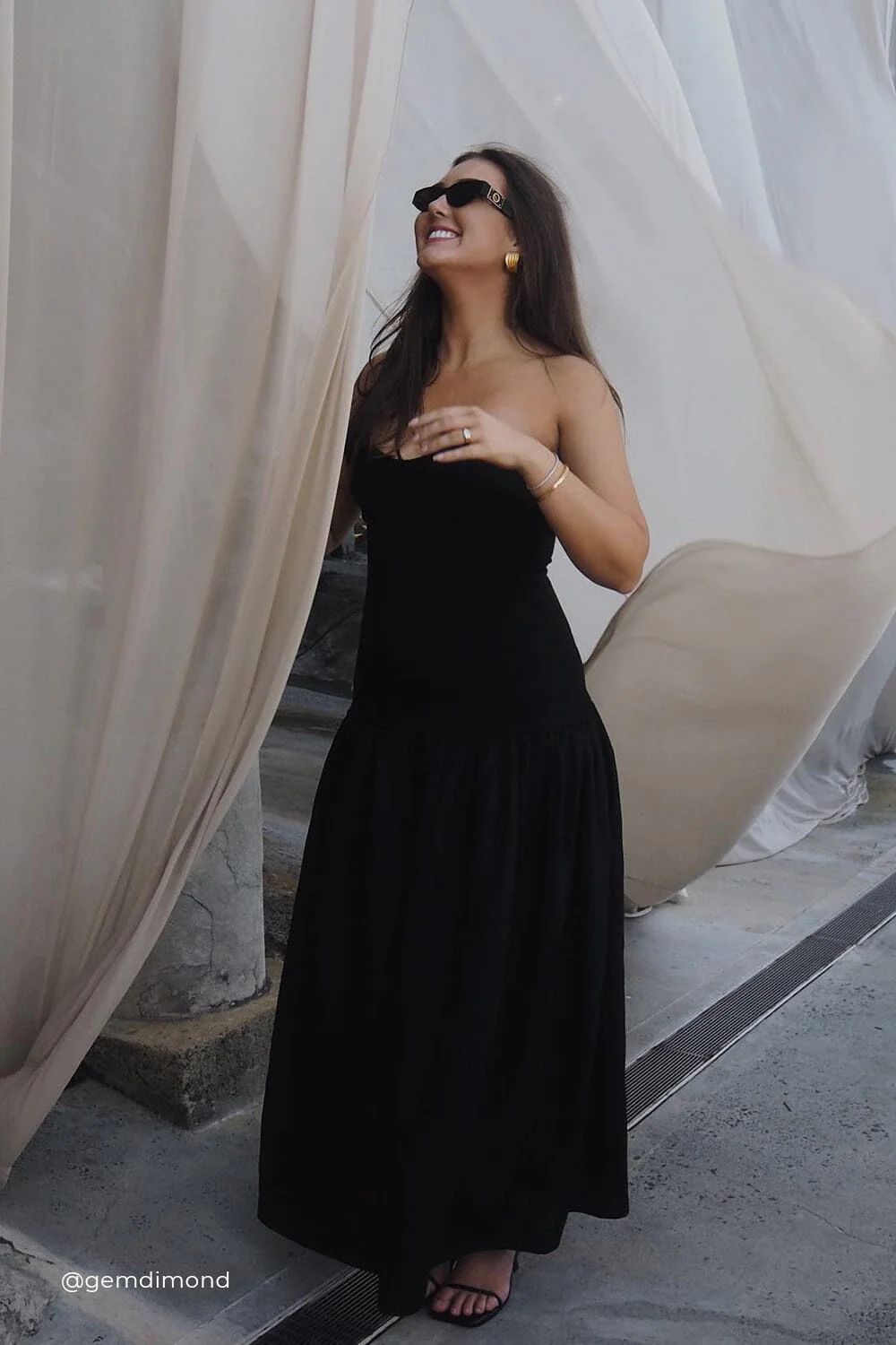 ELLISON BLACK STRAPLESS MIDI DRESS - Image 2
