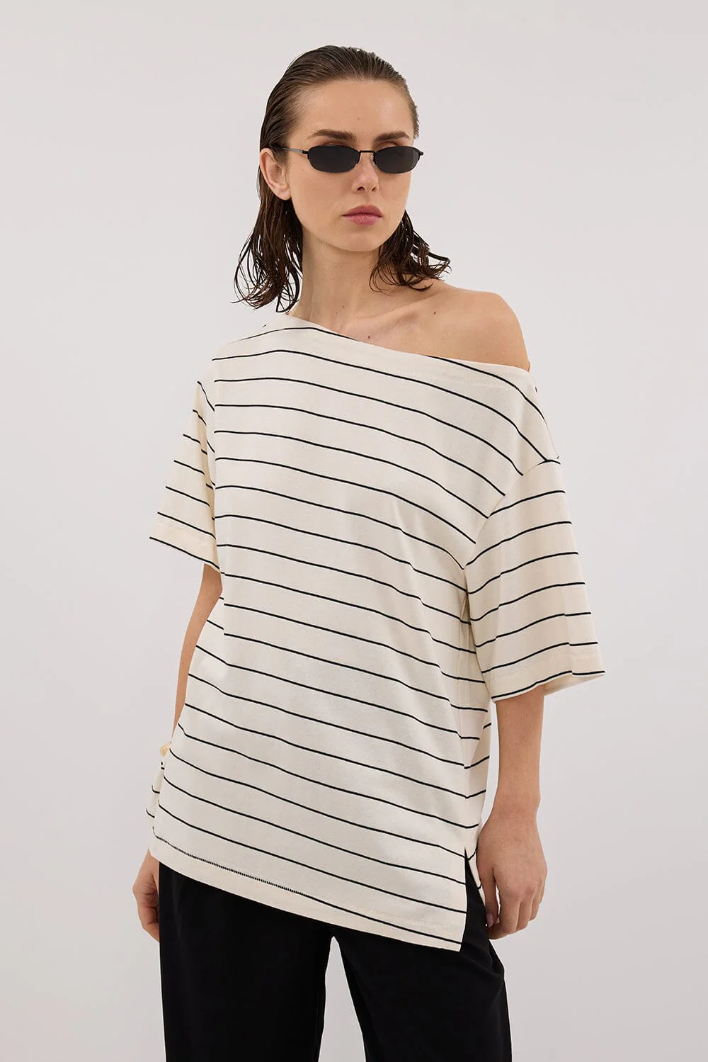 ESME OFF WHITE  STRIPE ASYM TEE - Image 2