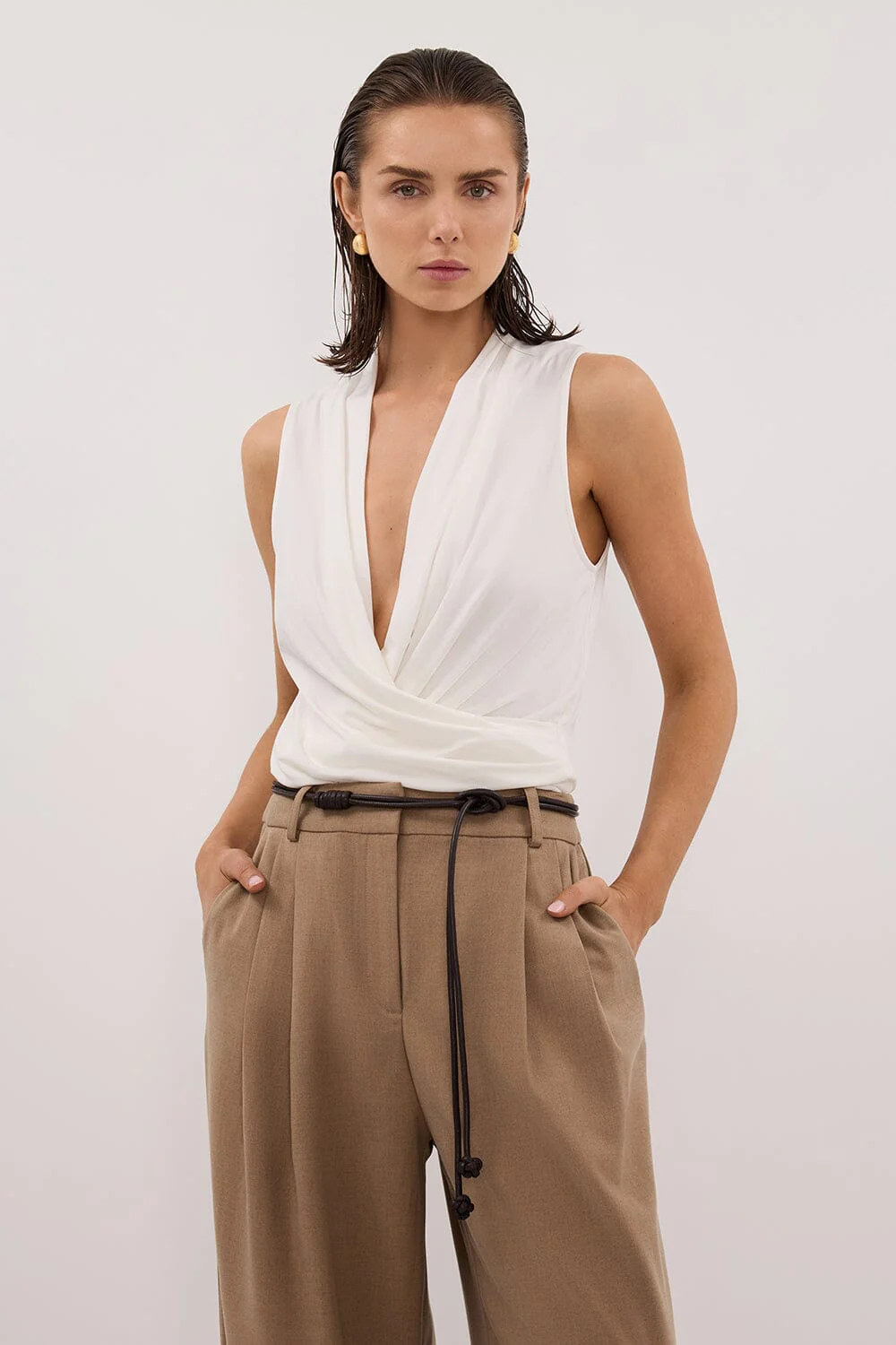 FELICITY OFF WHITE SLEEVELESS WRAP TOP - Image 2