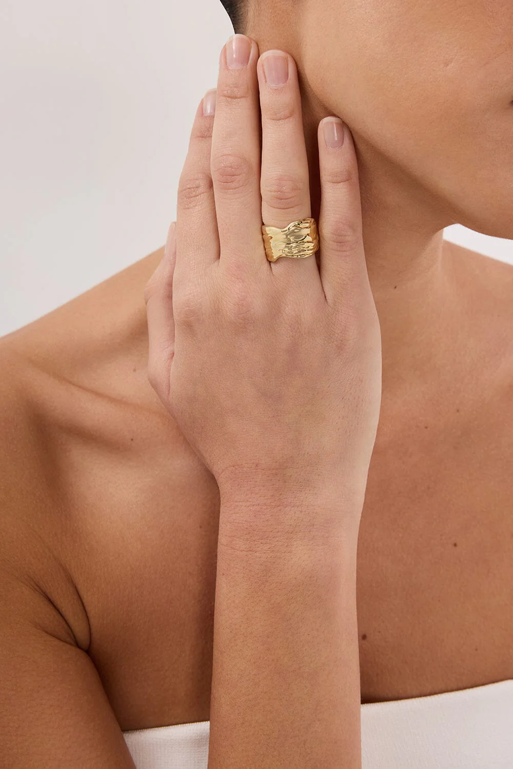 F+H OYSTER SHELL GOLD RING - Image 2