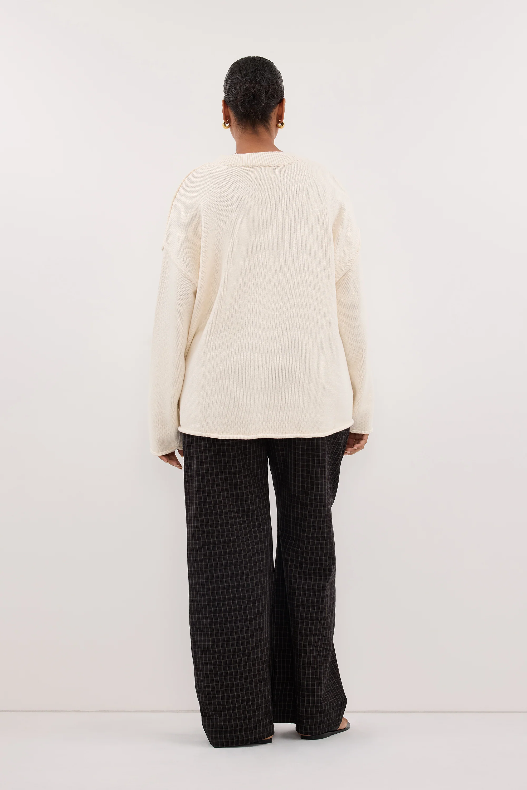 FLINT CREAM V NECK KNIT JUMPER - Image 7