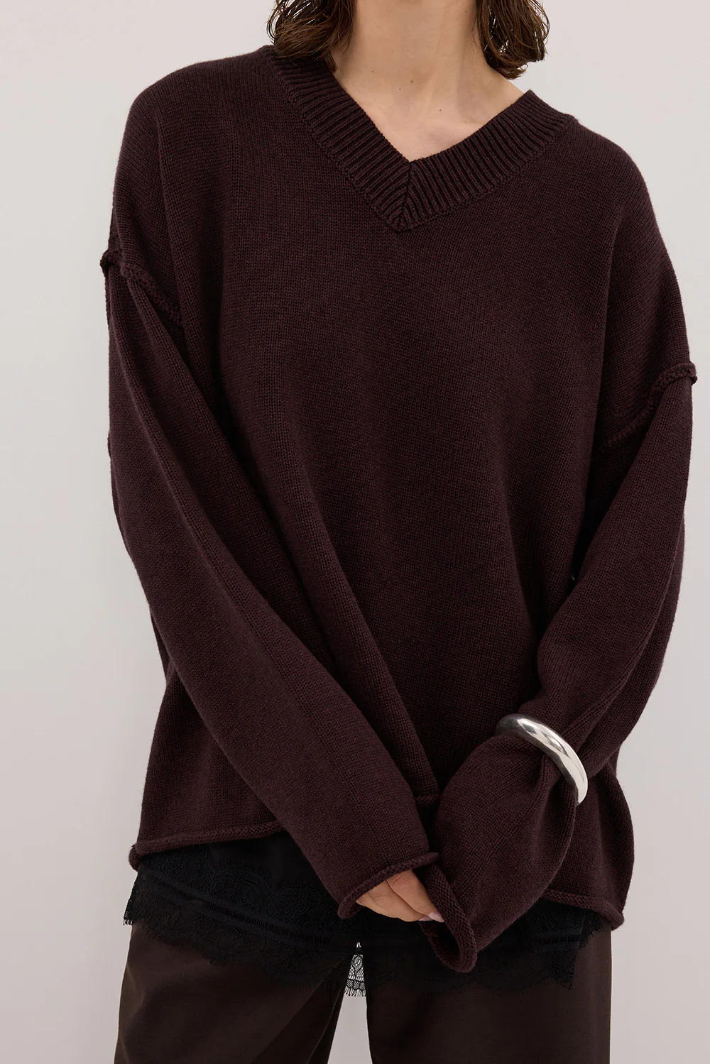 FLINT PLUM V NECK KNIT JUMPER - Image 4