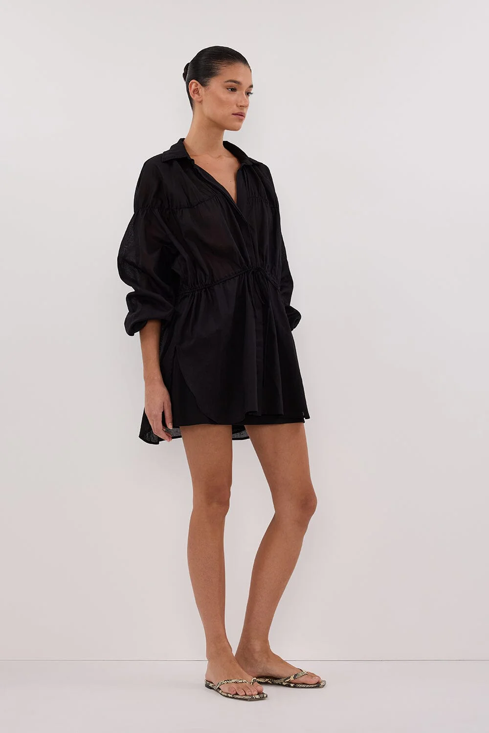 FLOYCE BLACK LINEN LONG SLEEVE TOP - Image 3