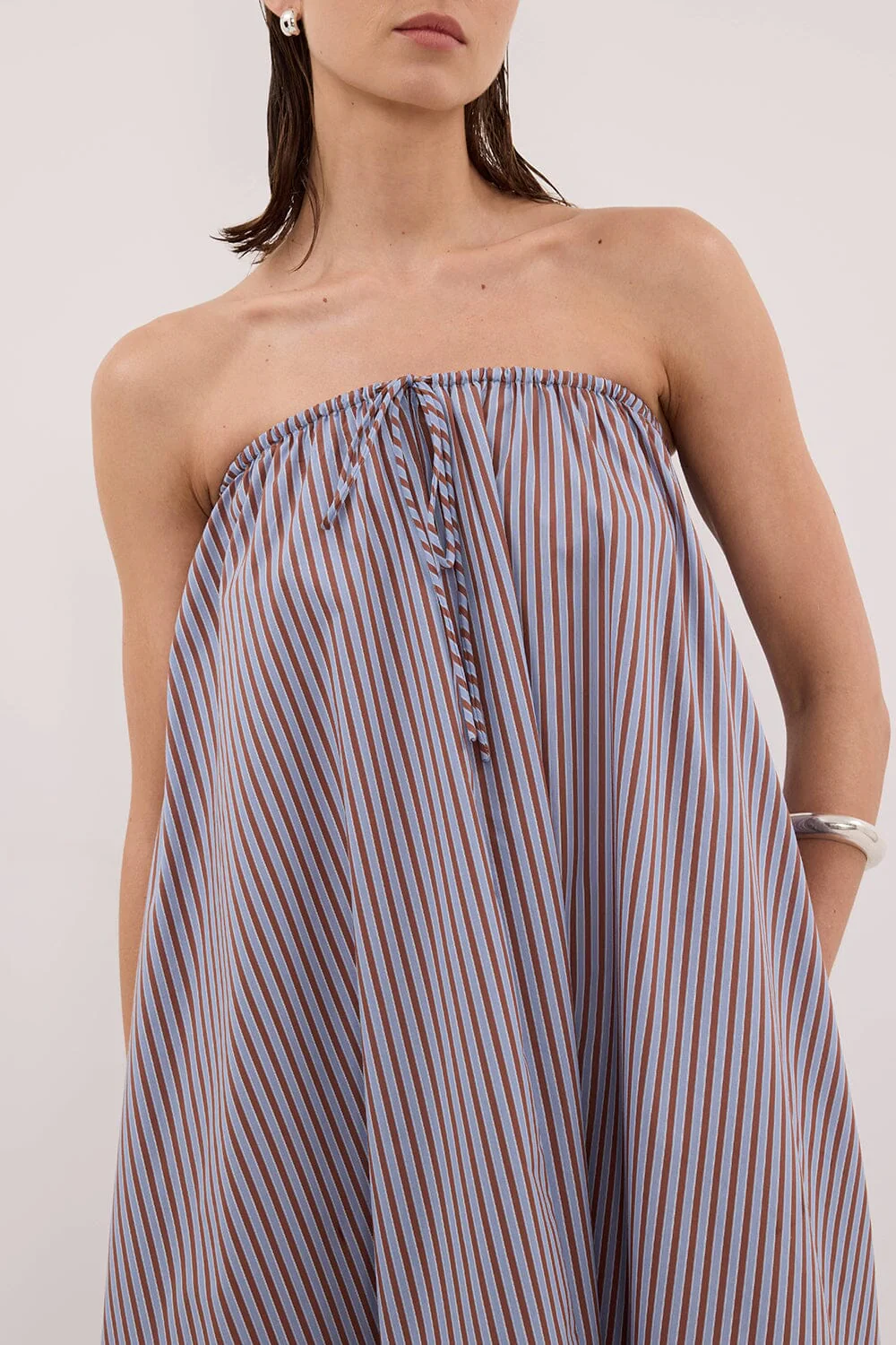 HARRI STRIPE STRAPLESS MIDI DRESS - Image 6