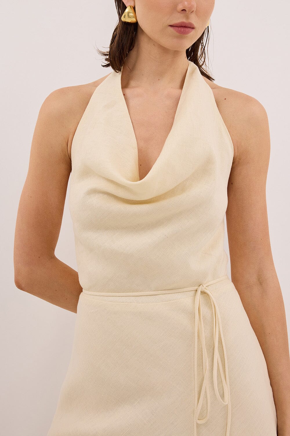 HAYLEE STRAW SLEEVELESS LINEN COWL MIDI DRESS - Image 6