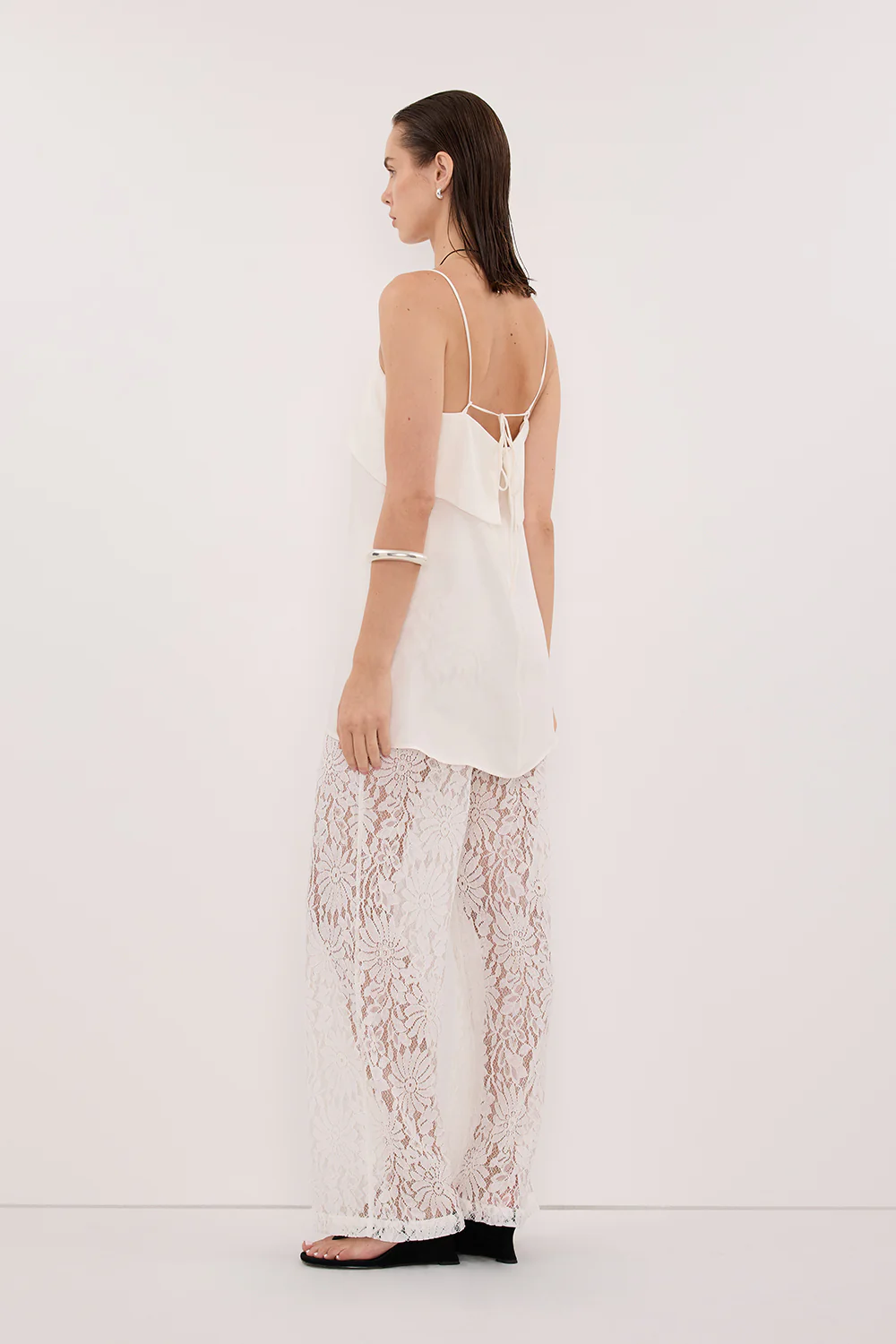 IDA WHITE SLEEVELESS FOLDOVER CAMI TOP - Image 4