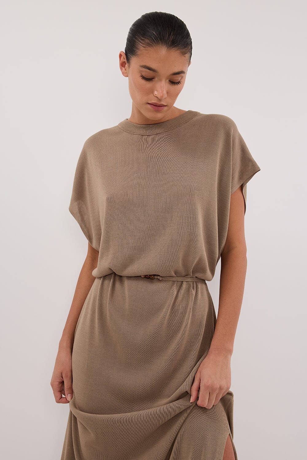 JACKI SAGE SLEEVELESS KNIT MAXI DRESS - Image 2