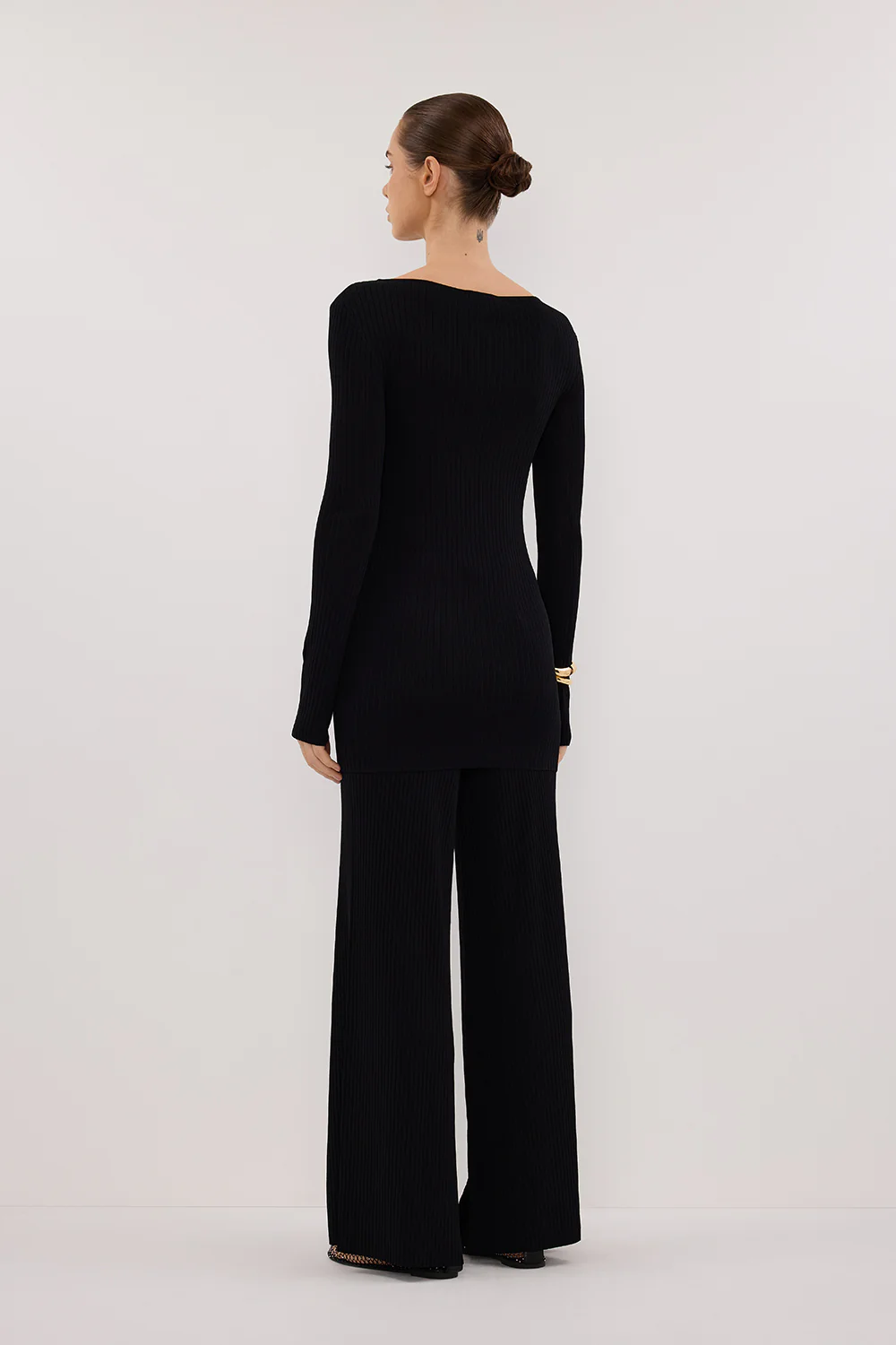 JOY BLACK LONGLINE KNIT TOP - Image 4