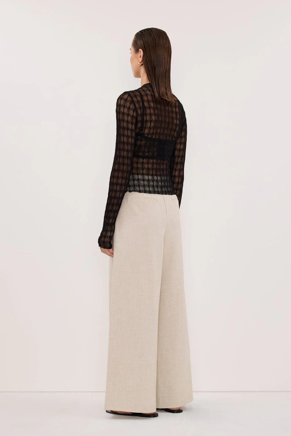 LEIA BLACK LONG SLEEVE LACE KNIT TOP - Image 4