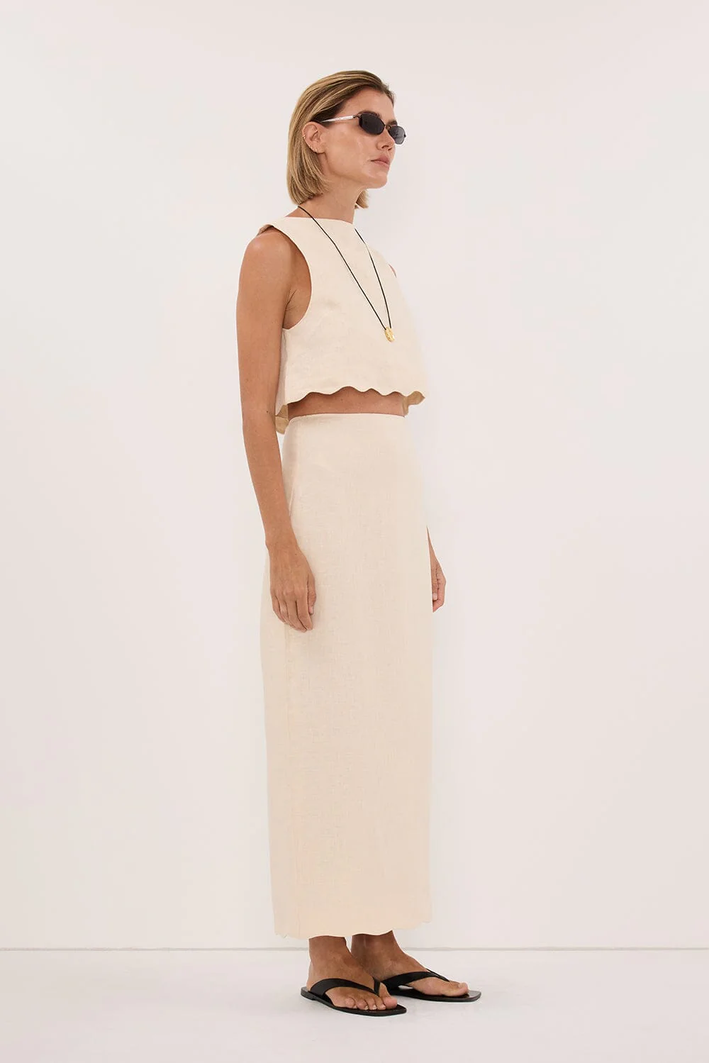 LELA SANDSTONE LINEN MIDI SKIRT - Image 3