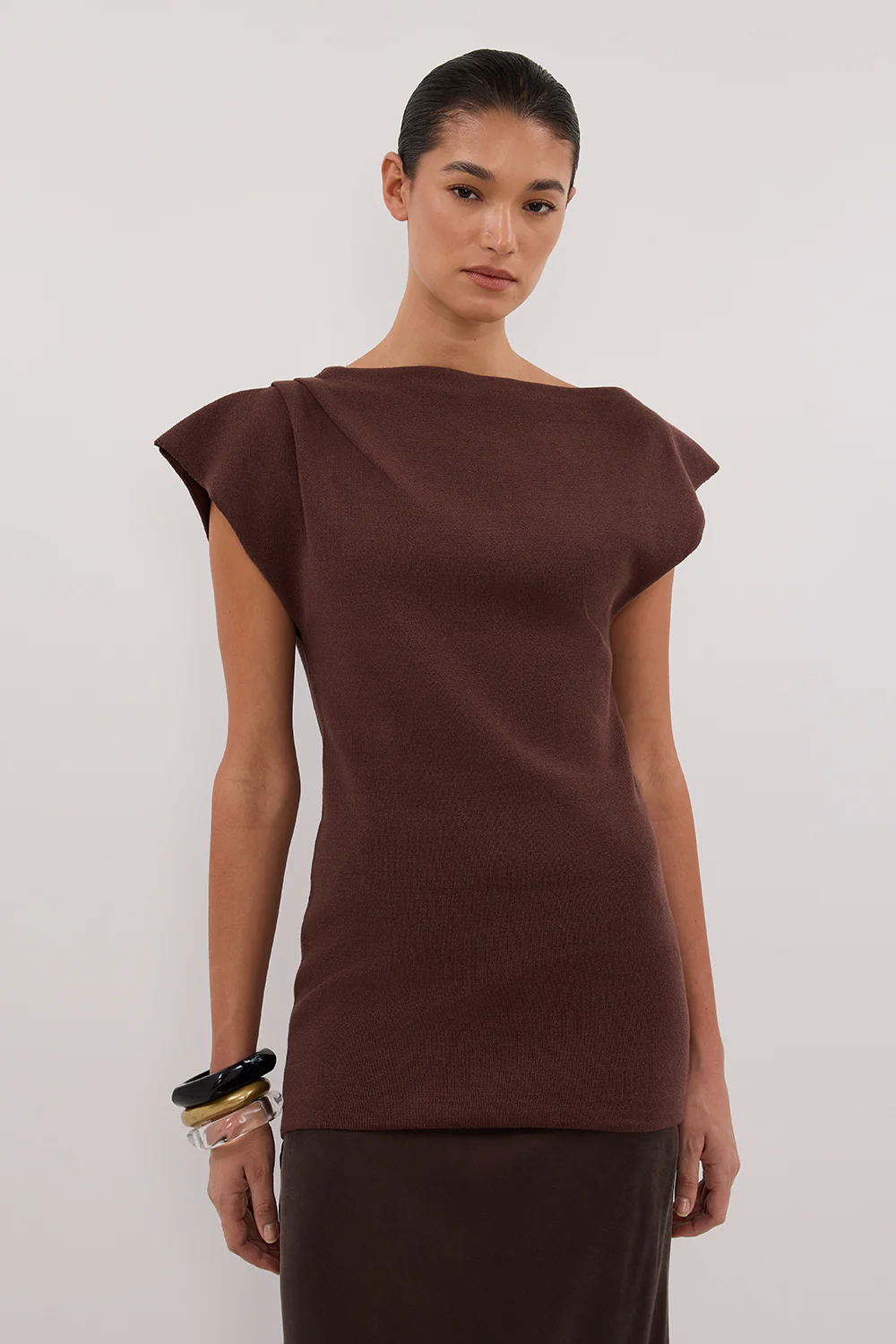 LIA WALNUT SLEEVELESS KNIT TOP - Image 2