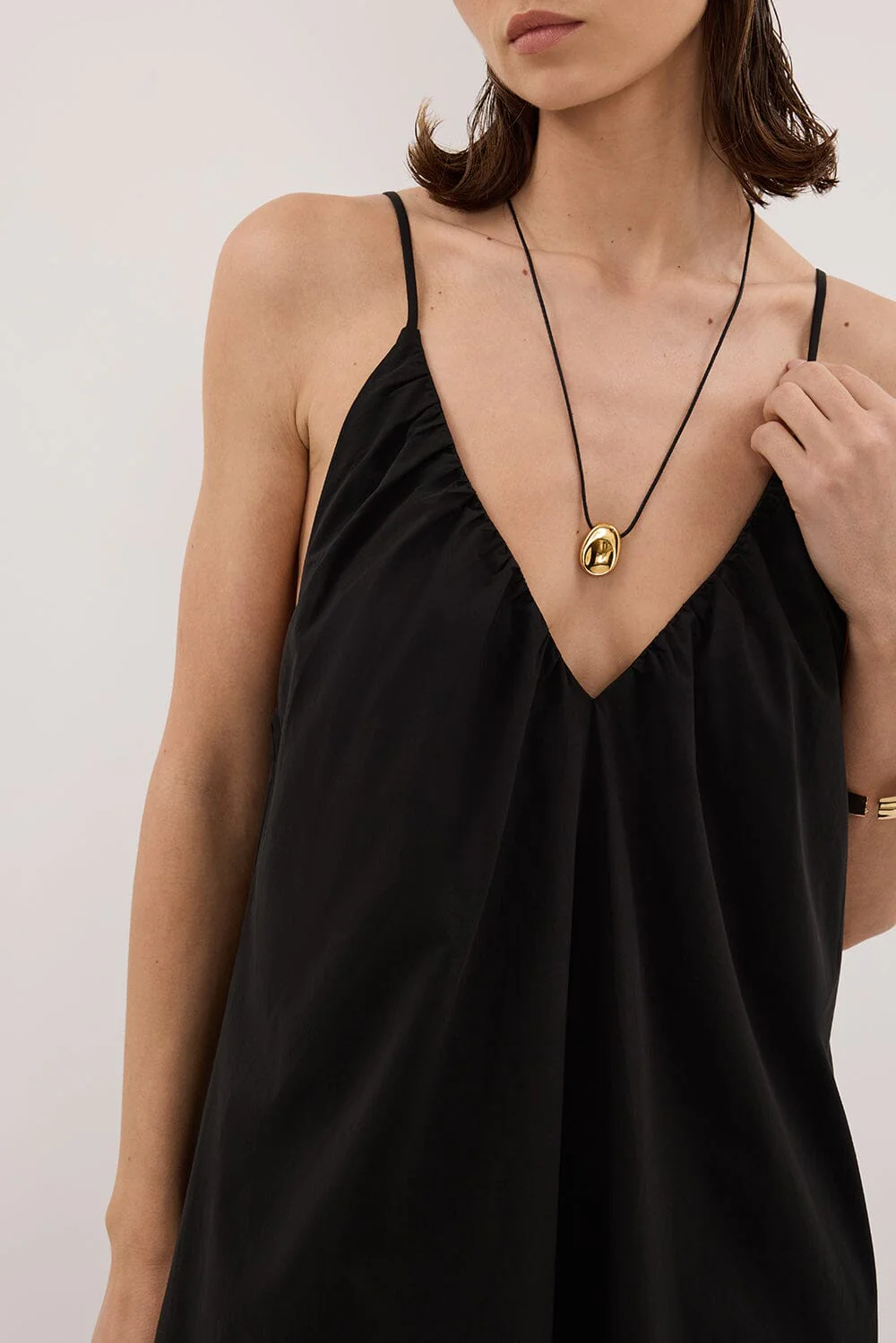 LIANA BLACK SLEEVELESS POPLIN TENT MIDI DRESS - Image 6