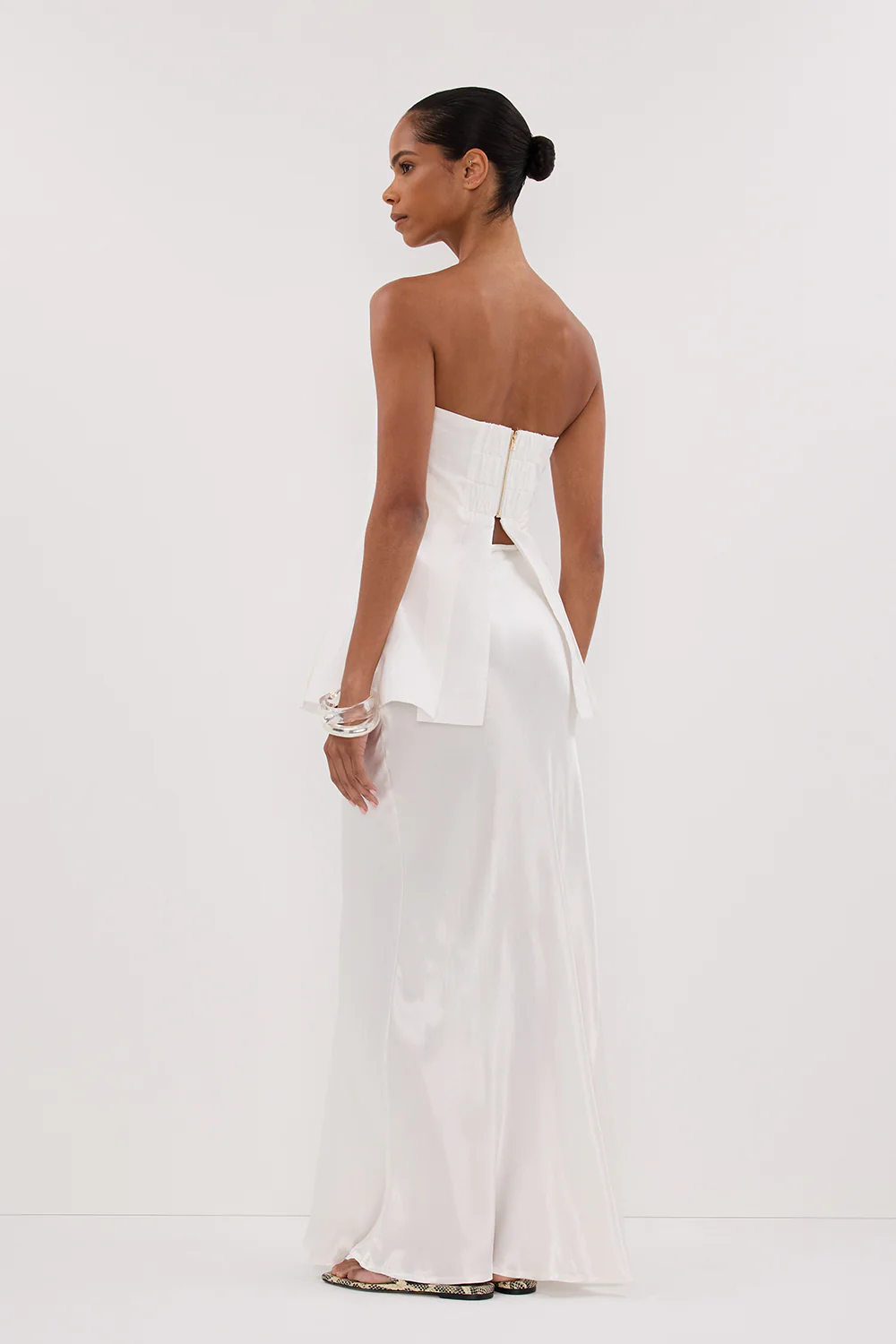 LILLY WHITE PLEATED STRAPLESS TOP - Image 4
