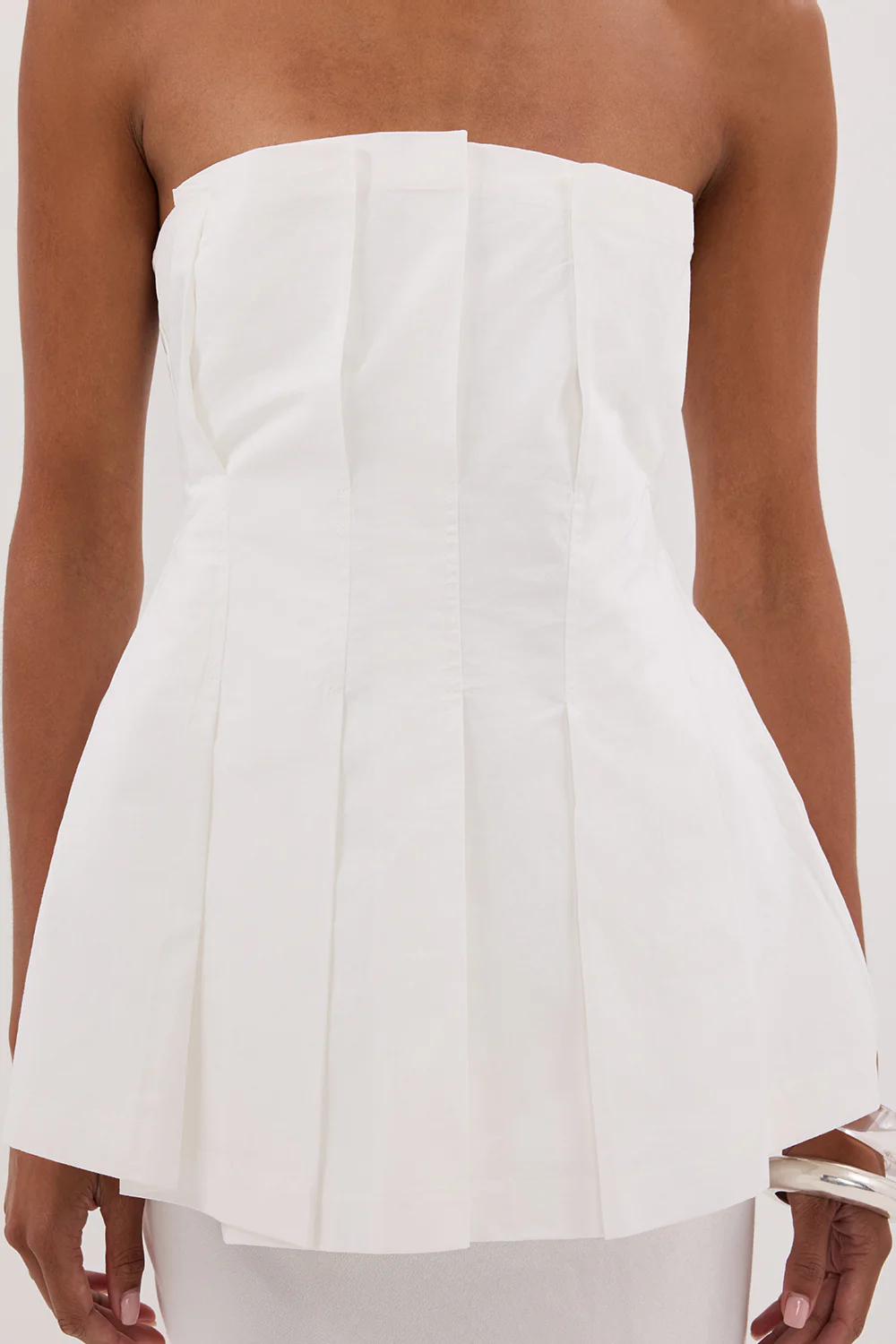LILLY WHITE PLEATED STRAPLESS TOP - Image 6