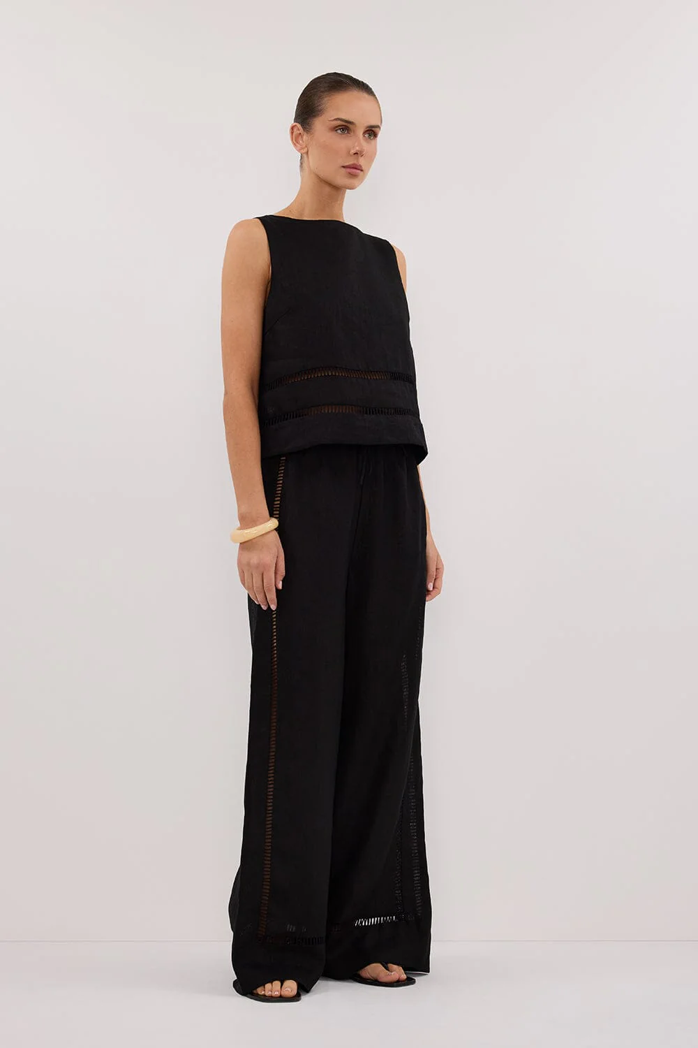 LINDSAY BLACK LINEN BOXY TOP - Image 3