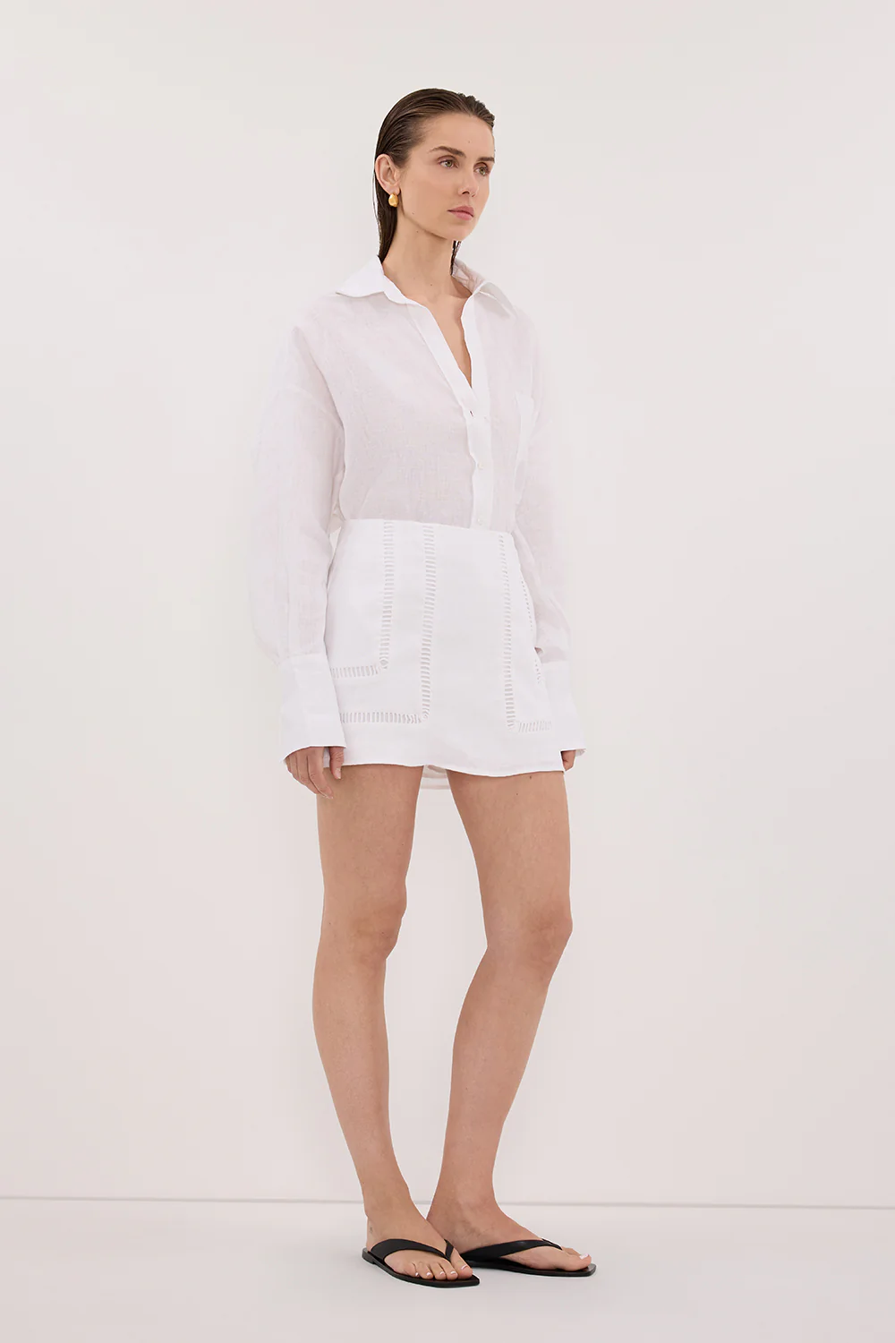 LINDSAY WHITE LINEN SKORT - Image 3