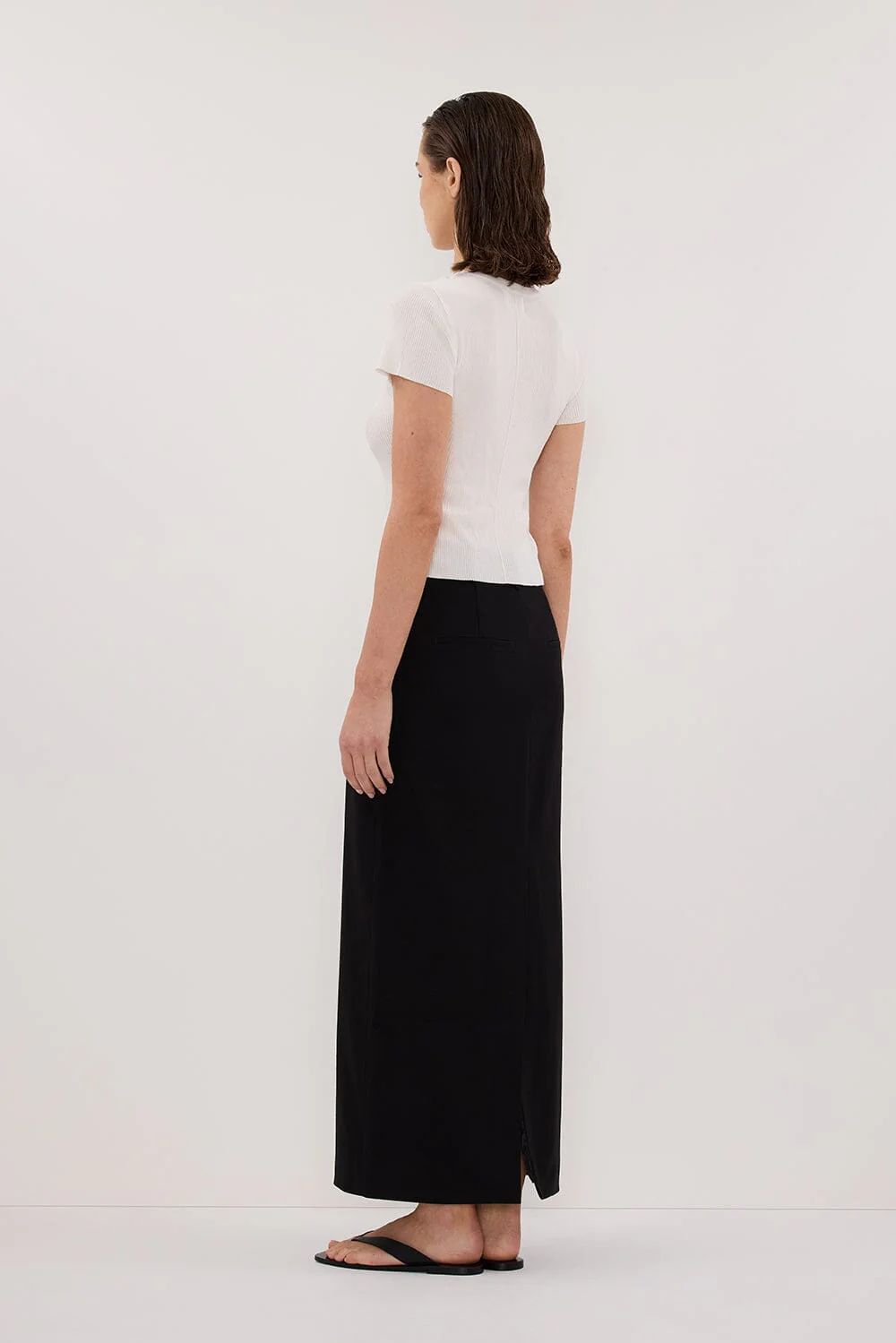 LIZA BLACK TAILORED MIDI SKIRT - Image 4