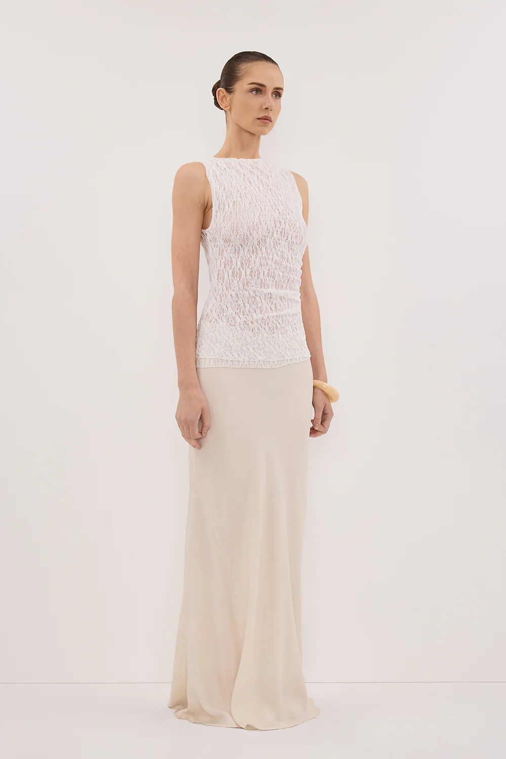 LIZZIE WHITE SLEEVELESS LACE TOP - Image 3