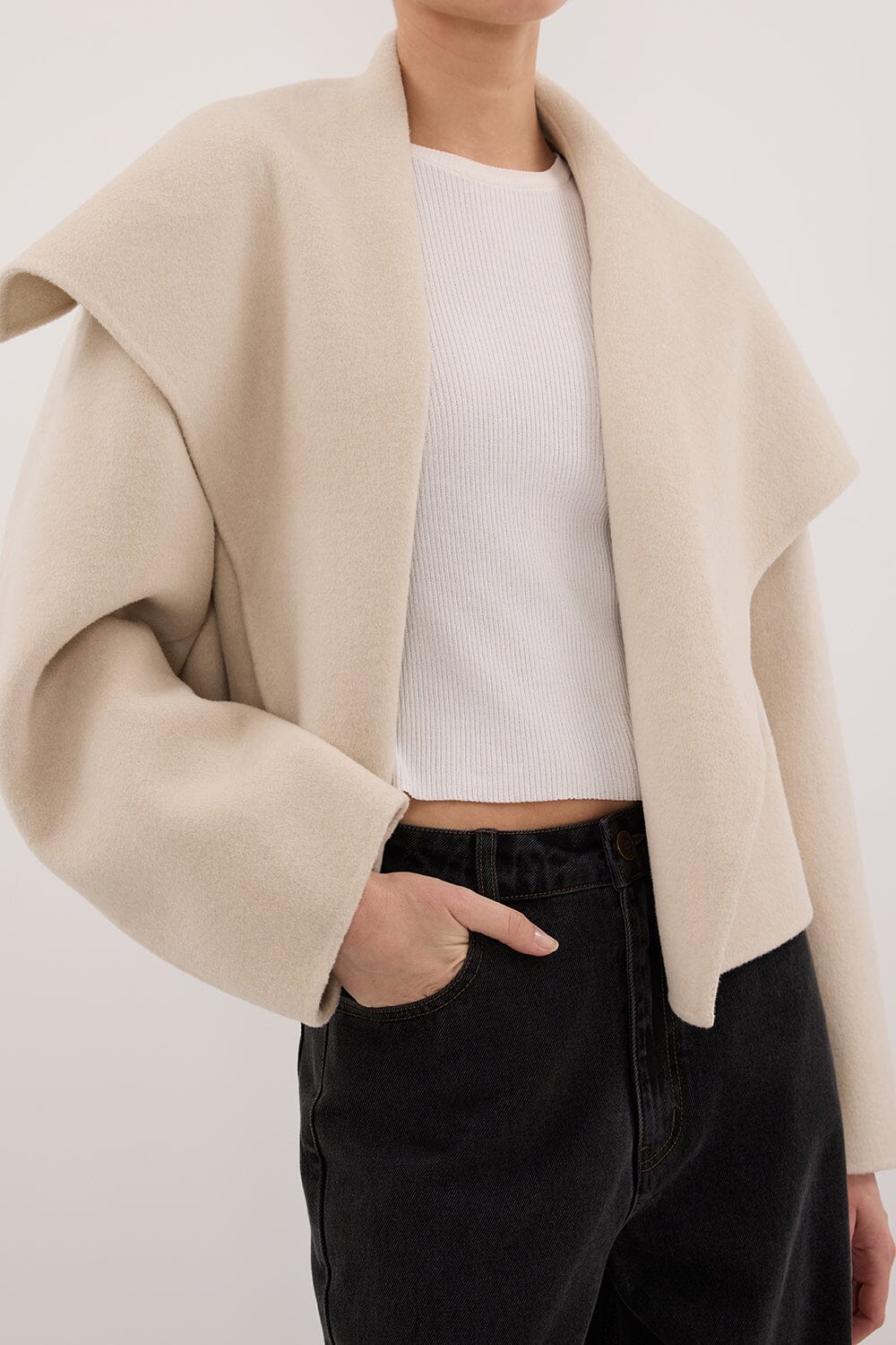 LUCIA BONE CROPPED WOOL BLEND TRENCH COAT - Image 4