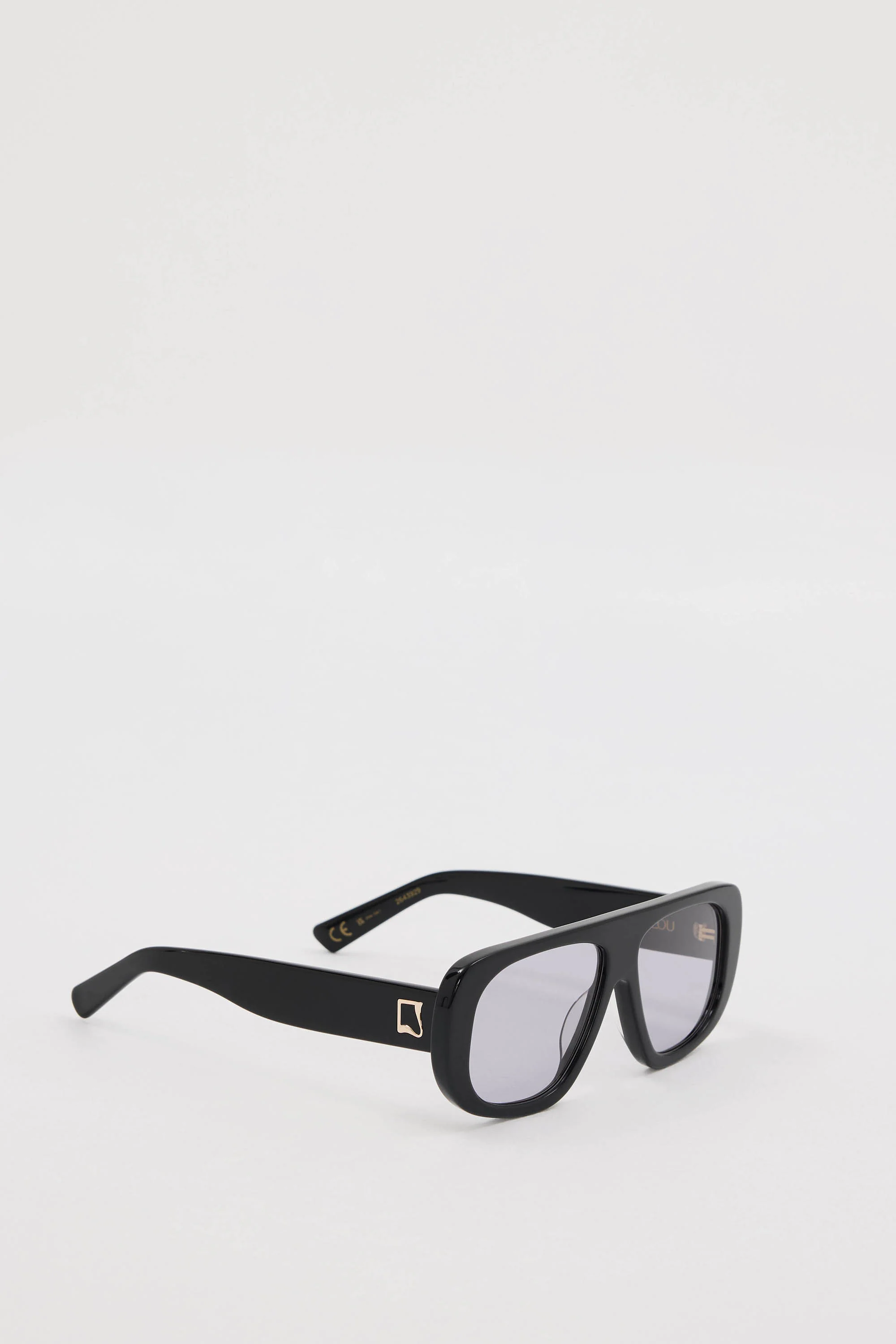 LUV LOU THE DIONNE SUNGLASSES BLACK - Image 3