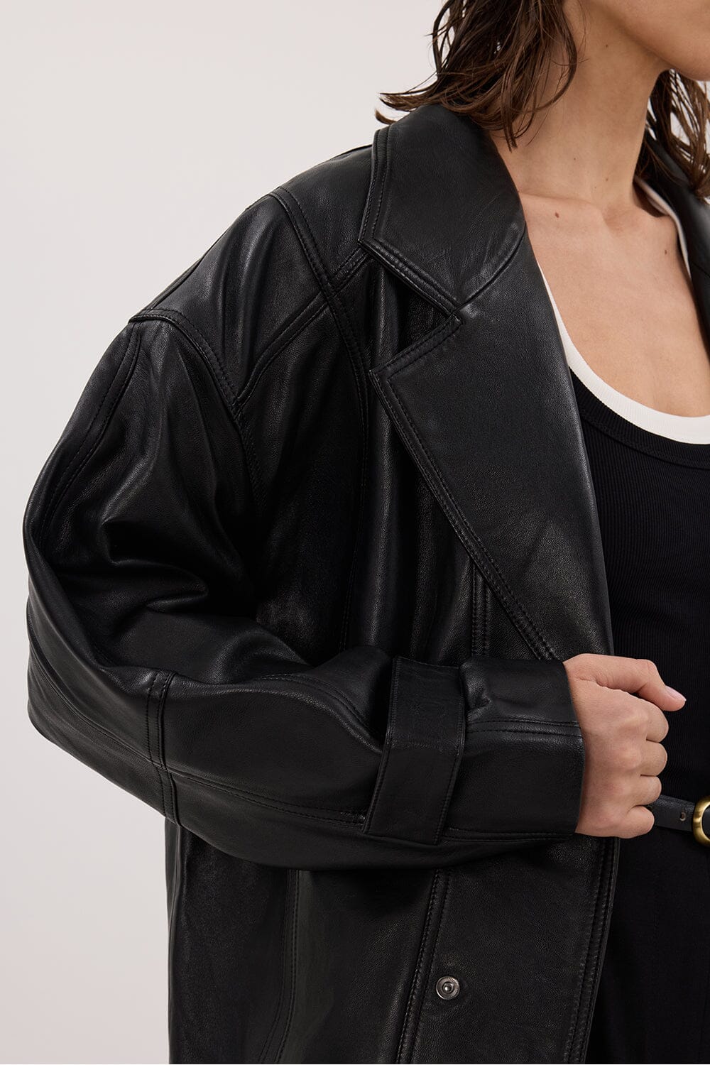MARGOT BLACK OVERSIZED LEATHER JACKET - Image 6