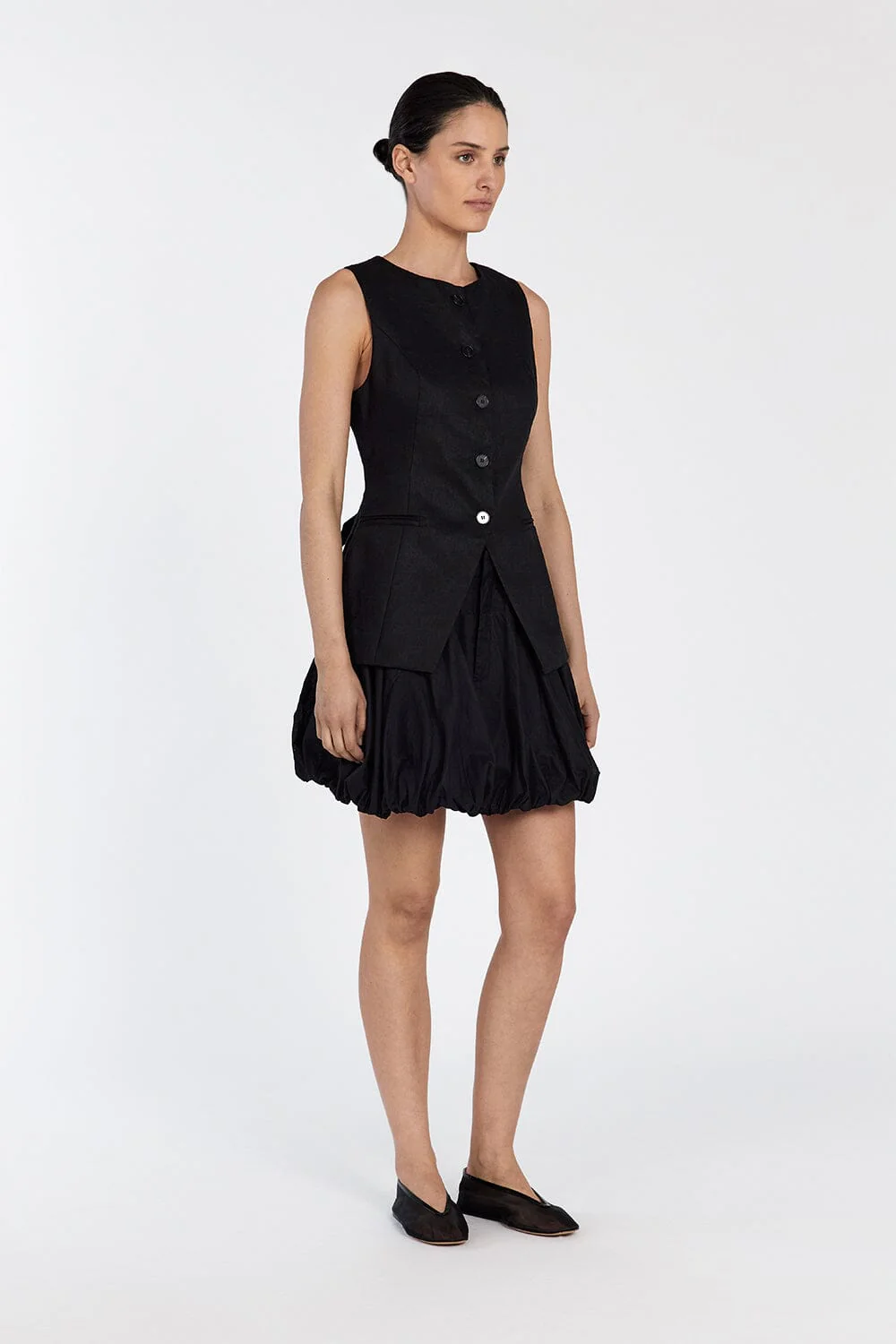 MARIA BLACK LINEN MINI SKIRT - Image 3